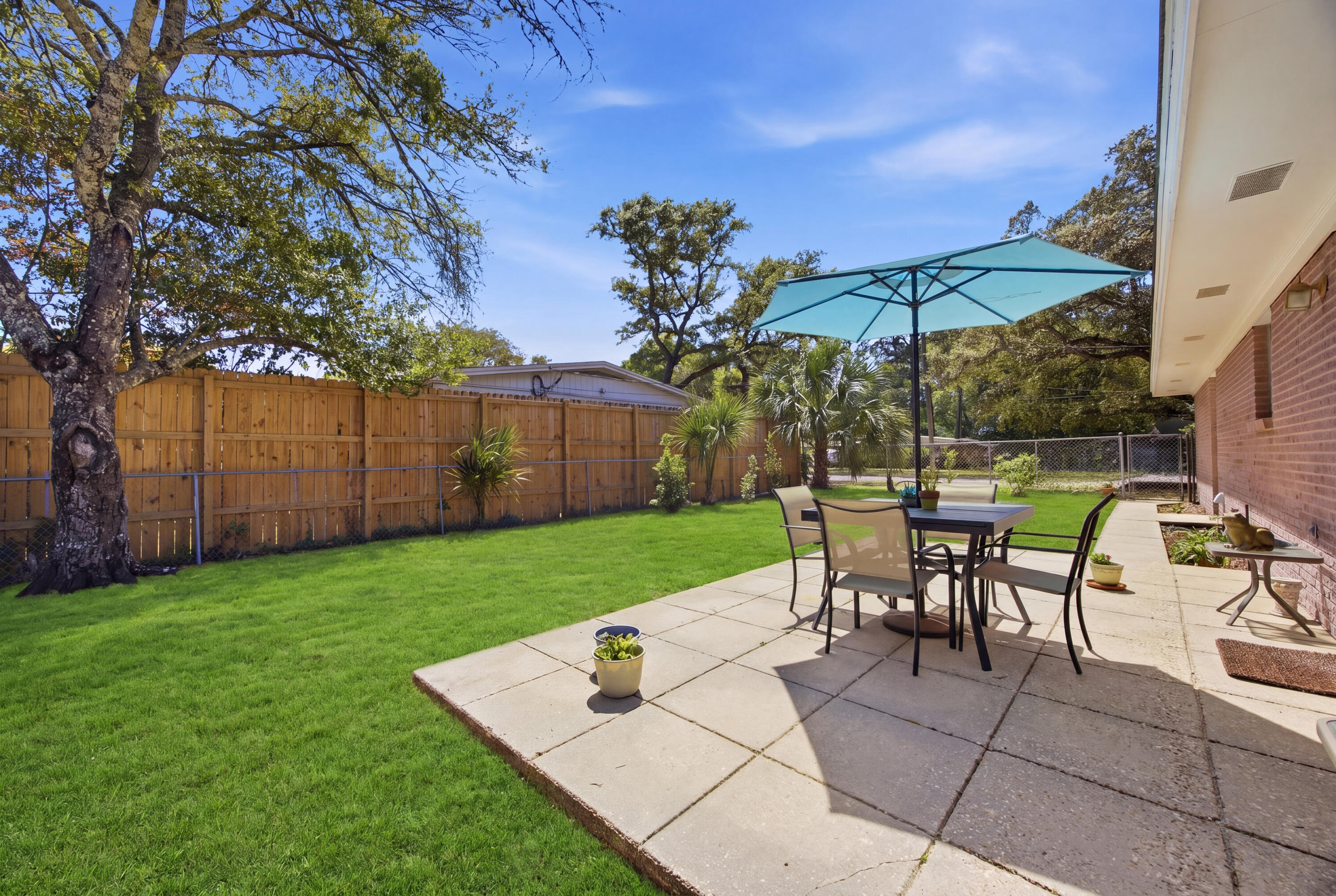 COLONY ESTATES - Residential