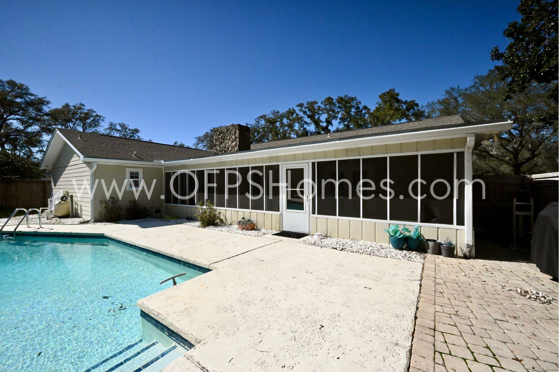 INDIAN BAYOU - Residential Lease