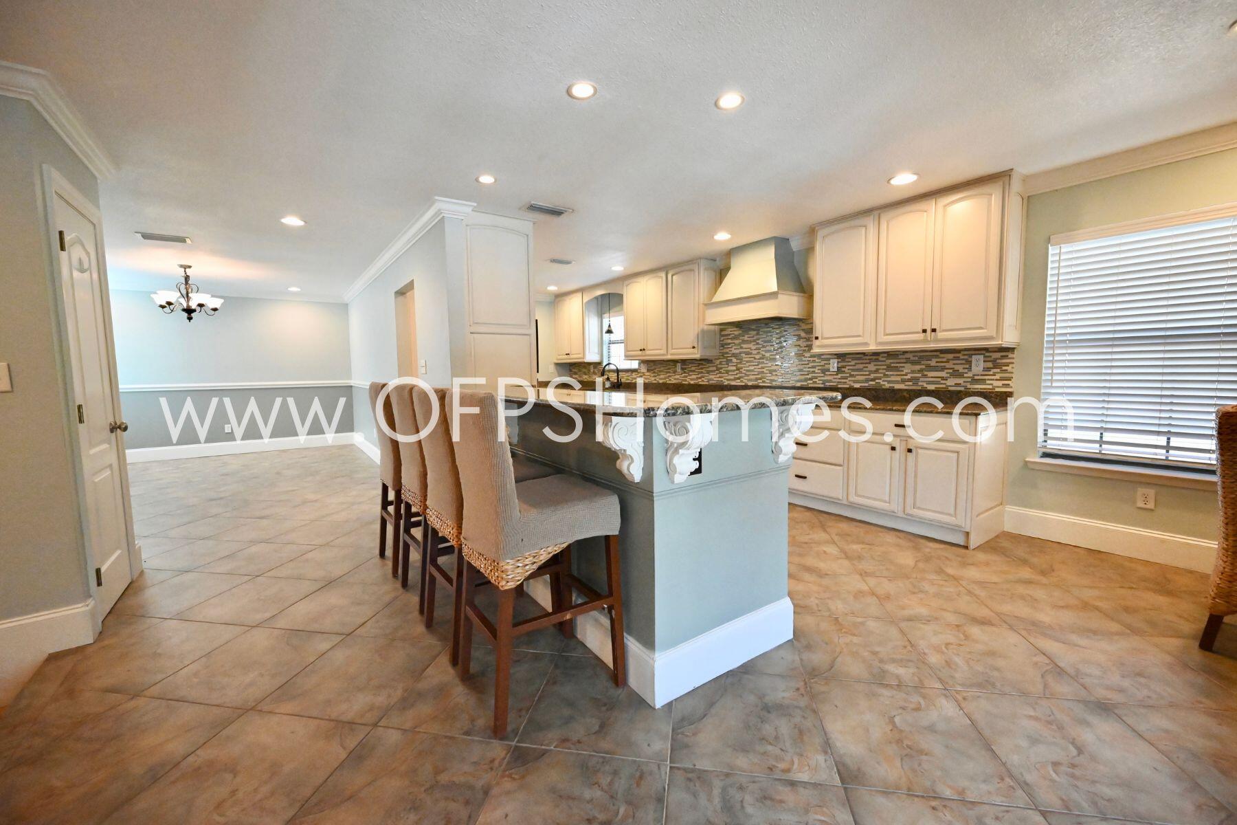 INDIAN BAYOU - Residential Lease