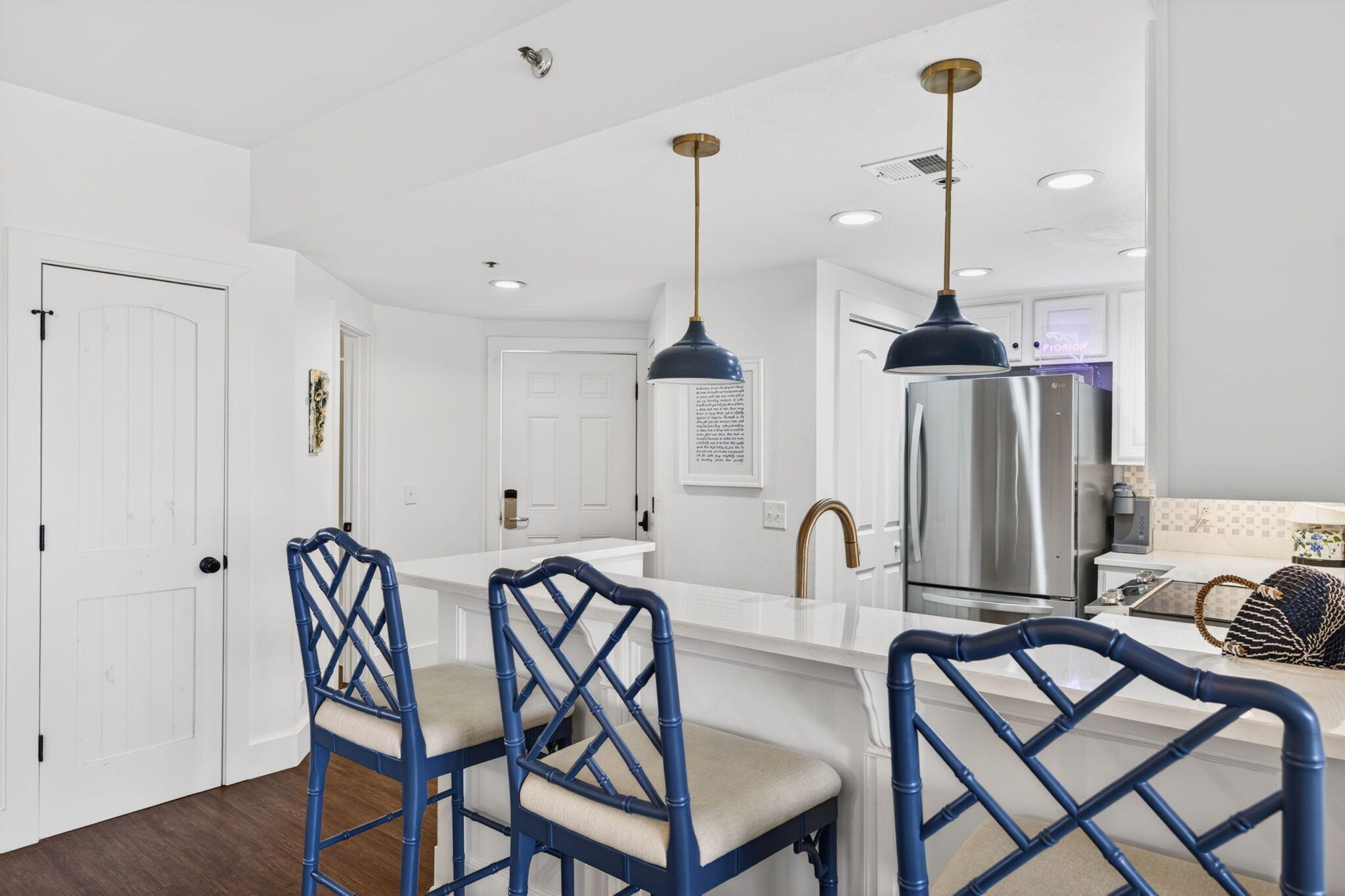 PLAYERS CLUB ON THE BAY - Residential