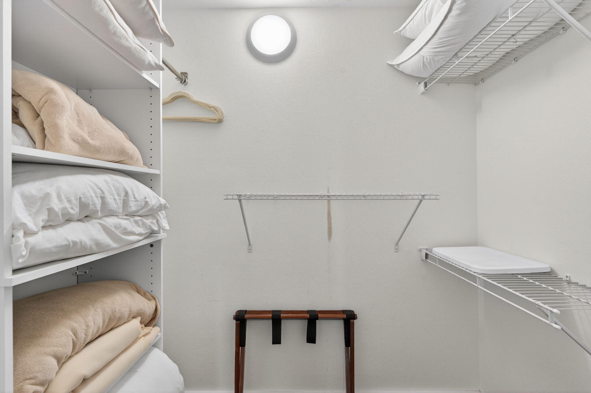 PLAYERS CLUB ON THE BAY - Residential