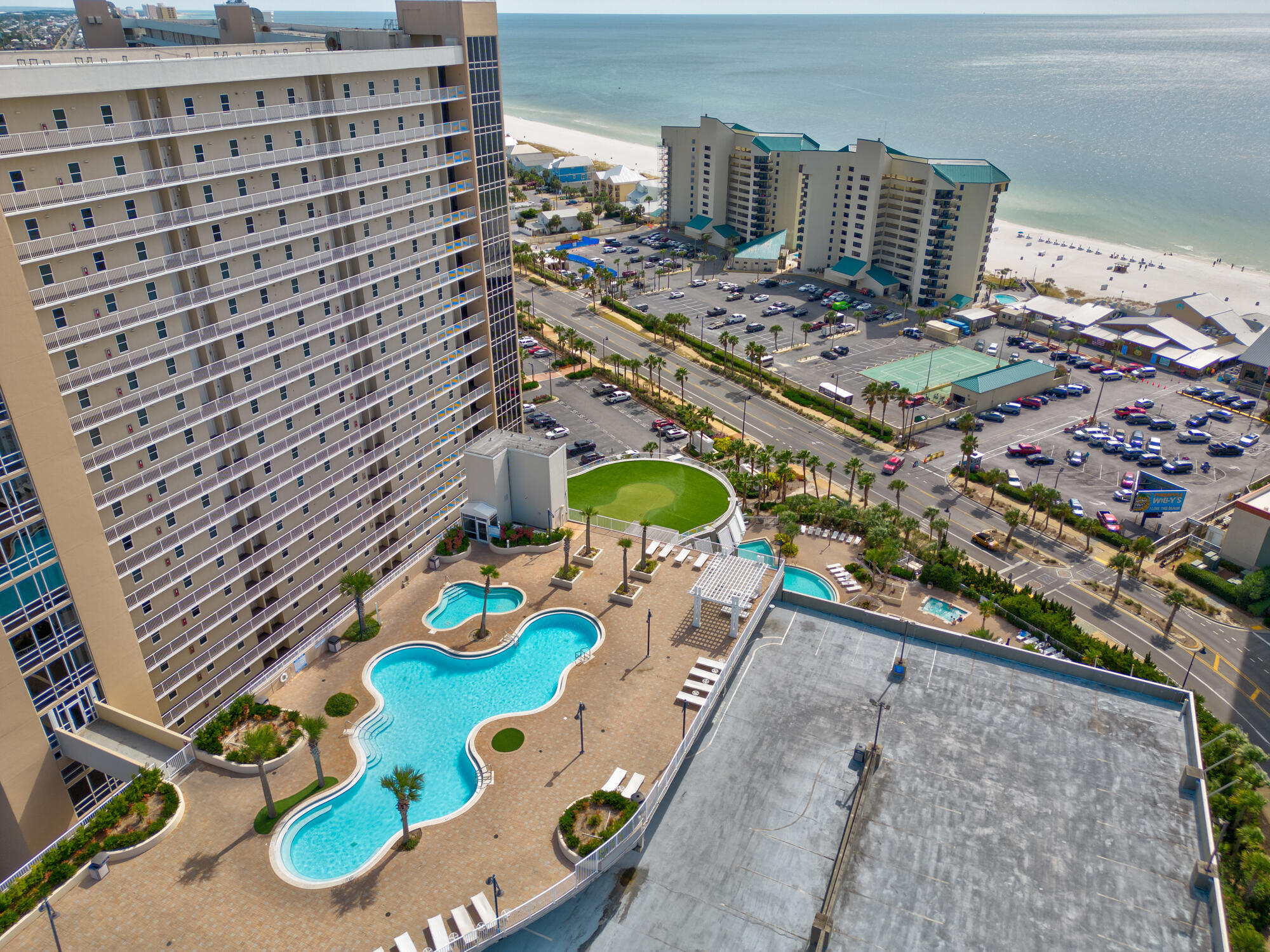 Laketown Wharf - Residential