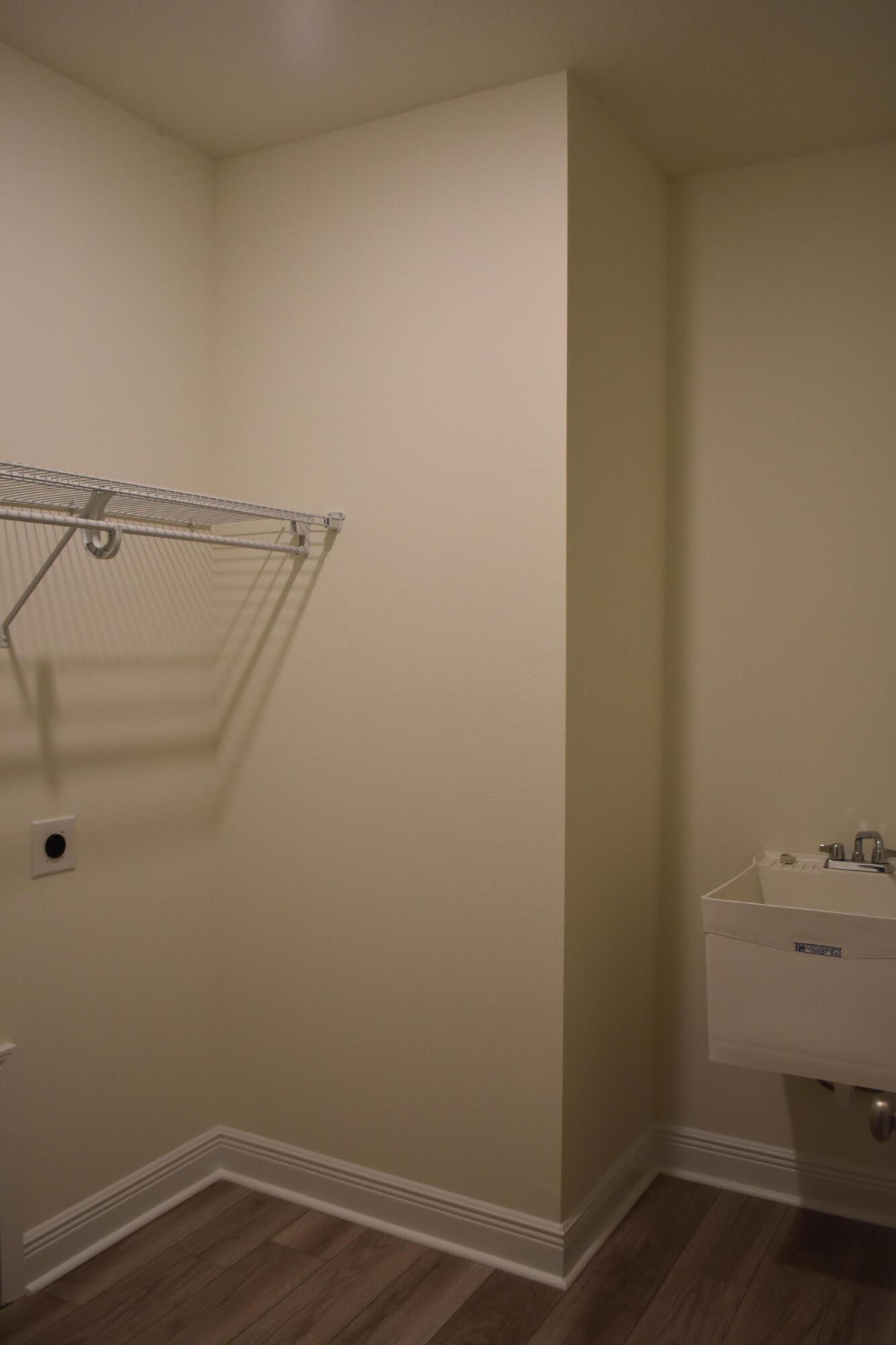 HAMMOCK BAY - Residential Lease