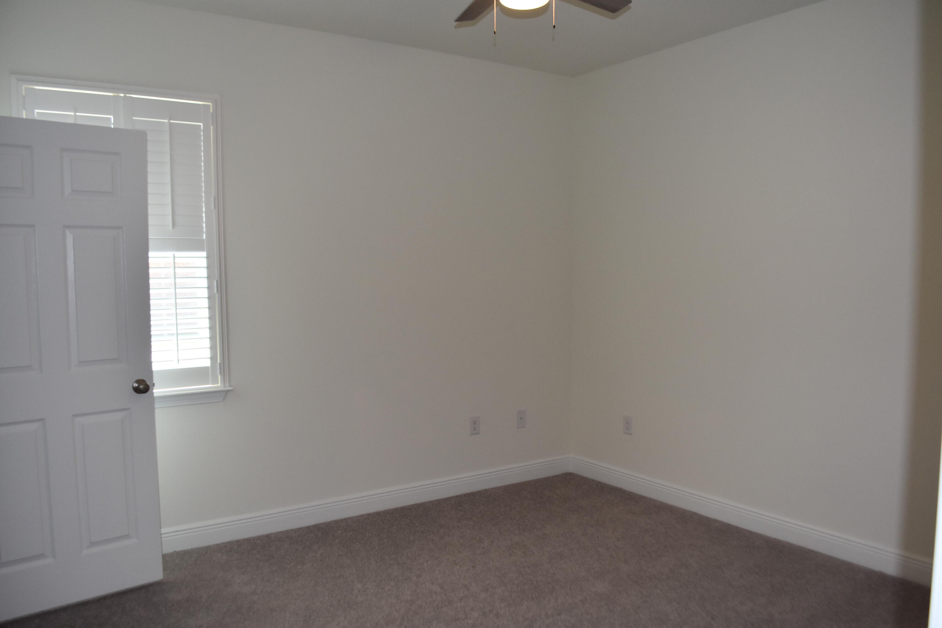 HAMMOCK BAY - Residential Lease