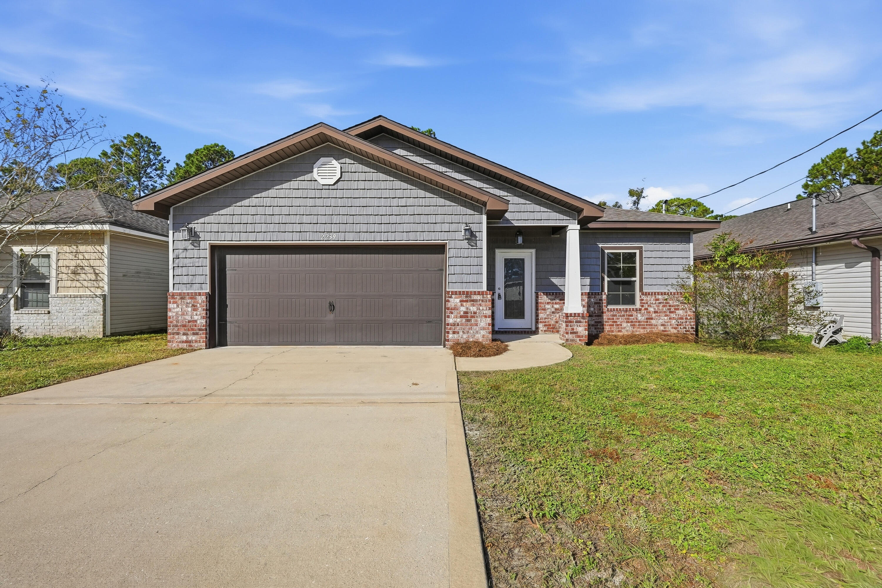 2239 Tom Street
