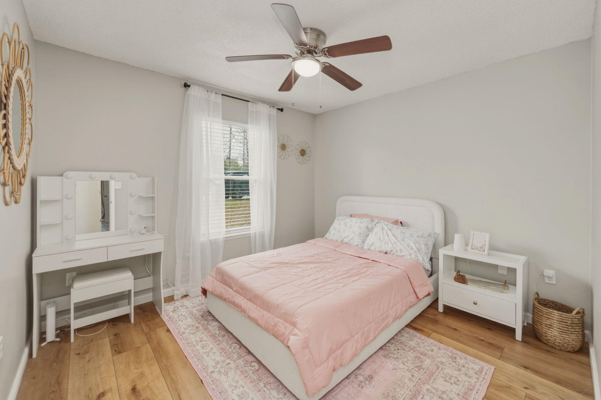 PAGE PLACE 2 - Residential