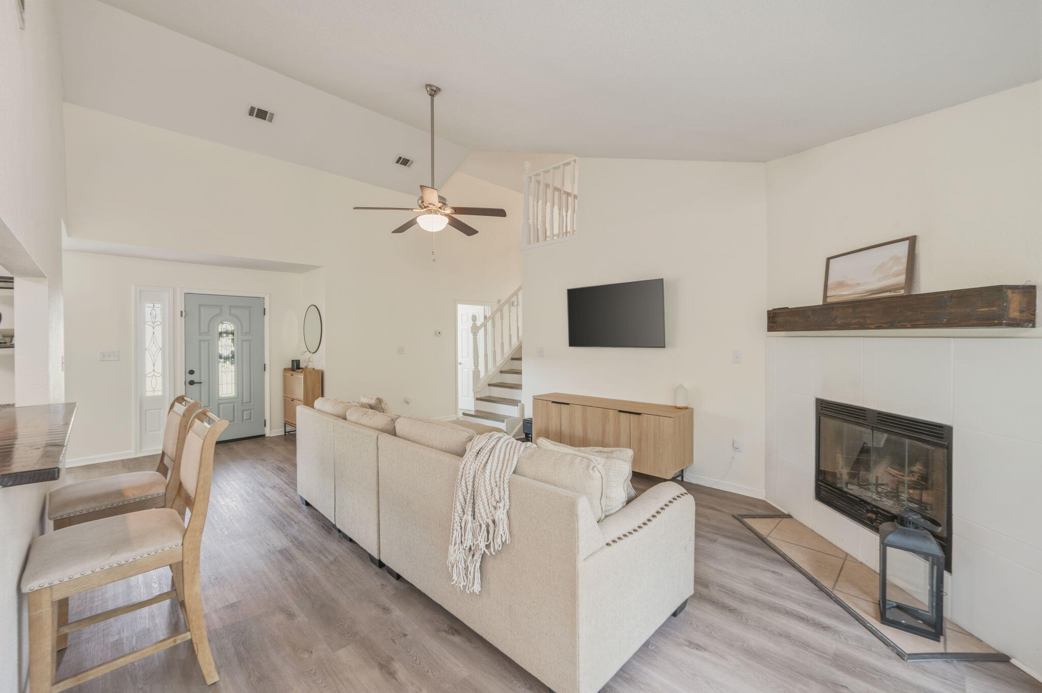 PAGE PLACE 2 - Residential