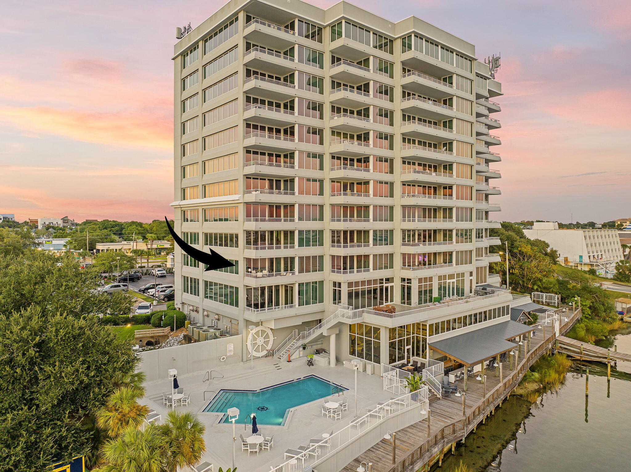 DESTIN YACHT CLUB - Residential