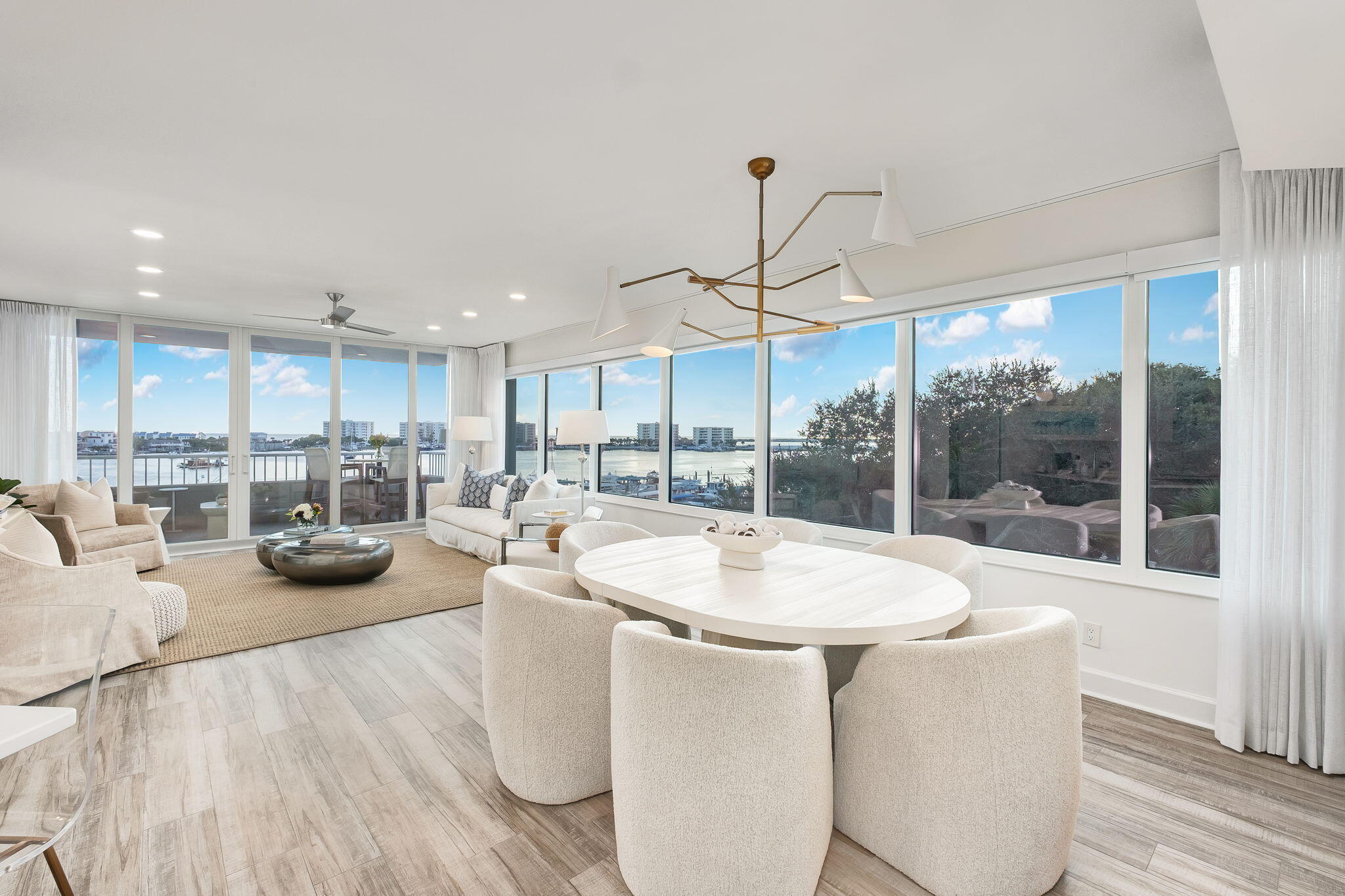 DESTIN YACHT CLUB - Residential