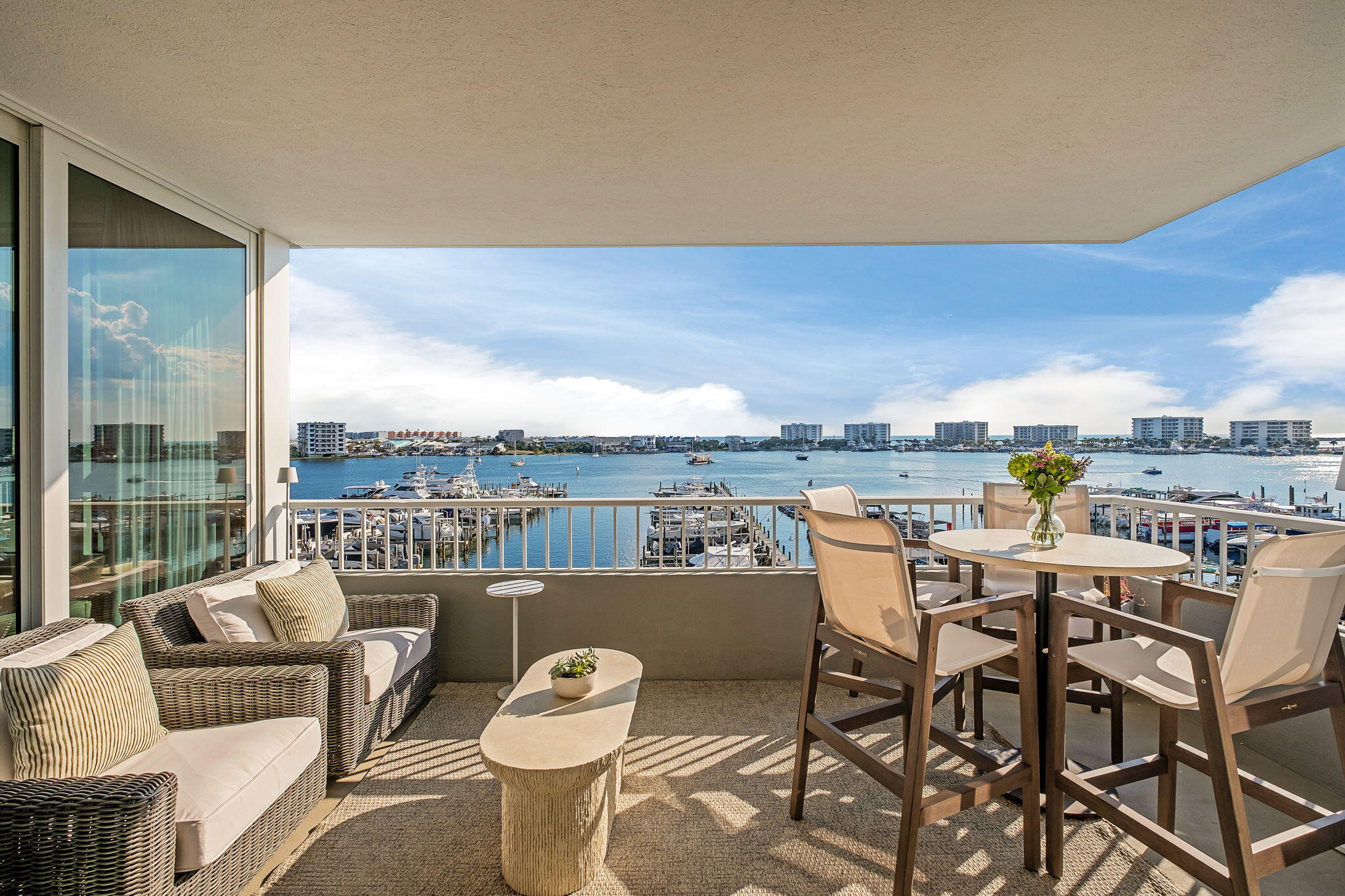 DESTIN YACHT CLUB - Residential