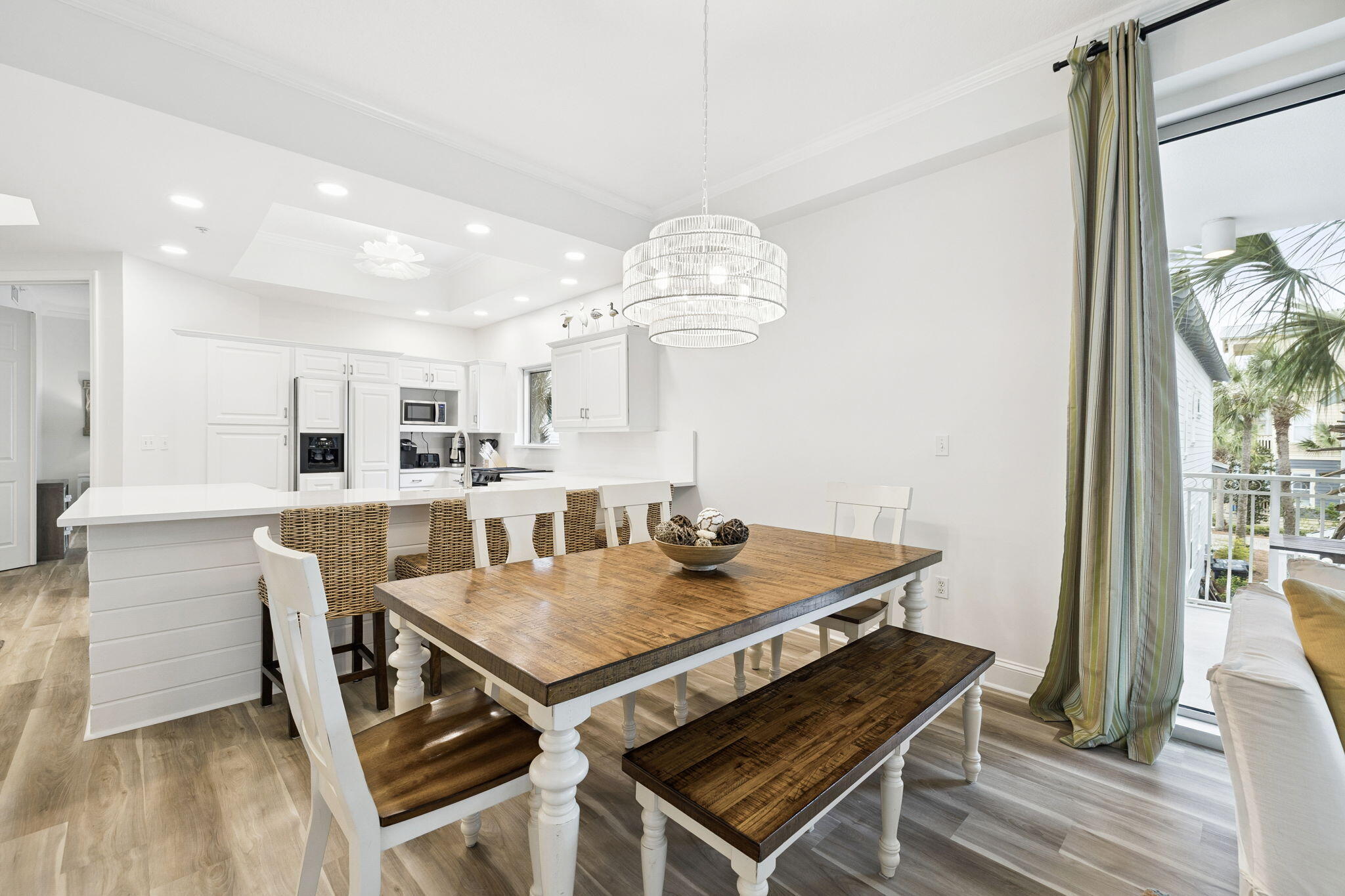 ALEXANDER AT PALM COURT - Residential