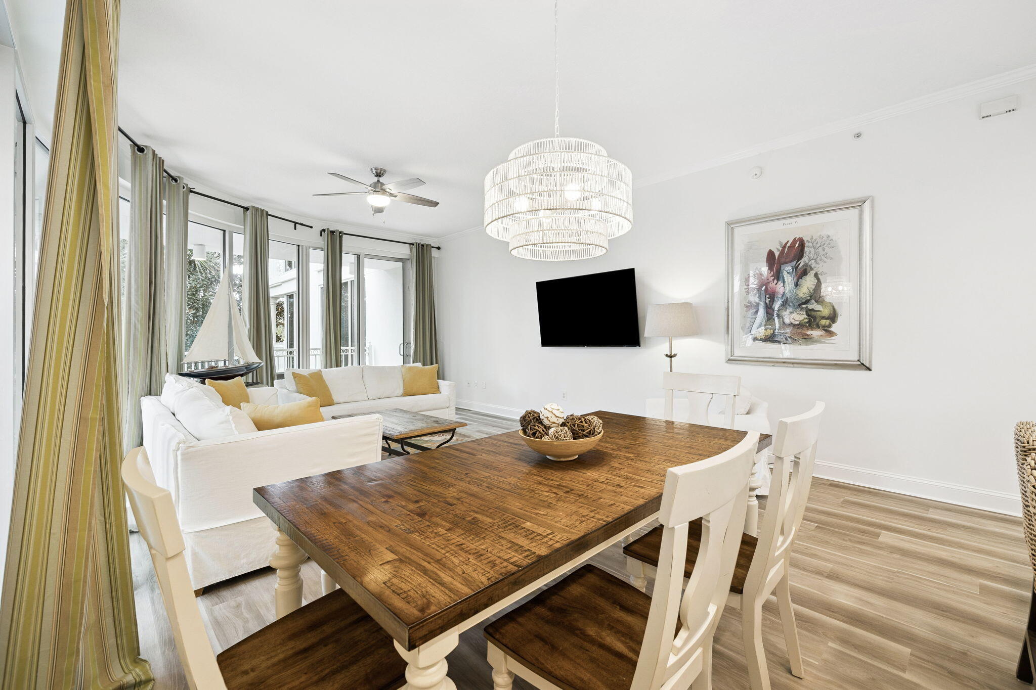 ALEXANDER AT PALM COURT - Residential