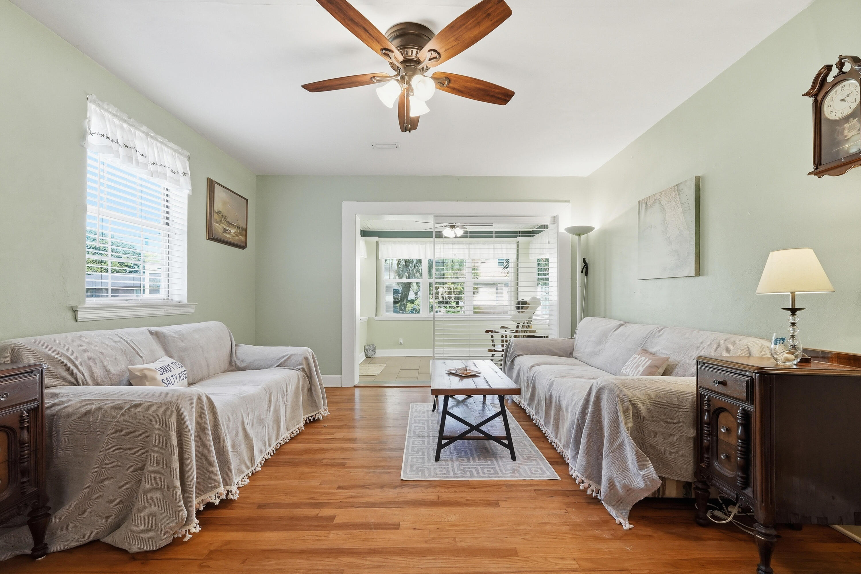 GARNIERS BEACH - Residential