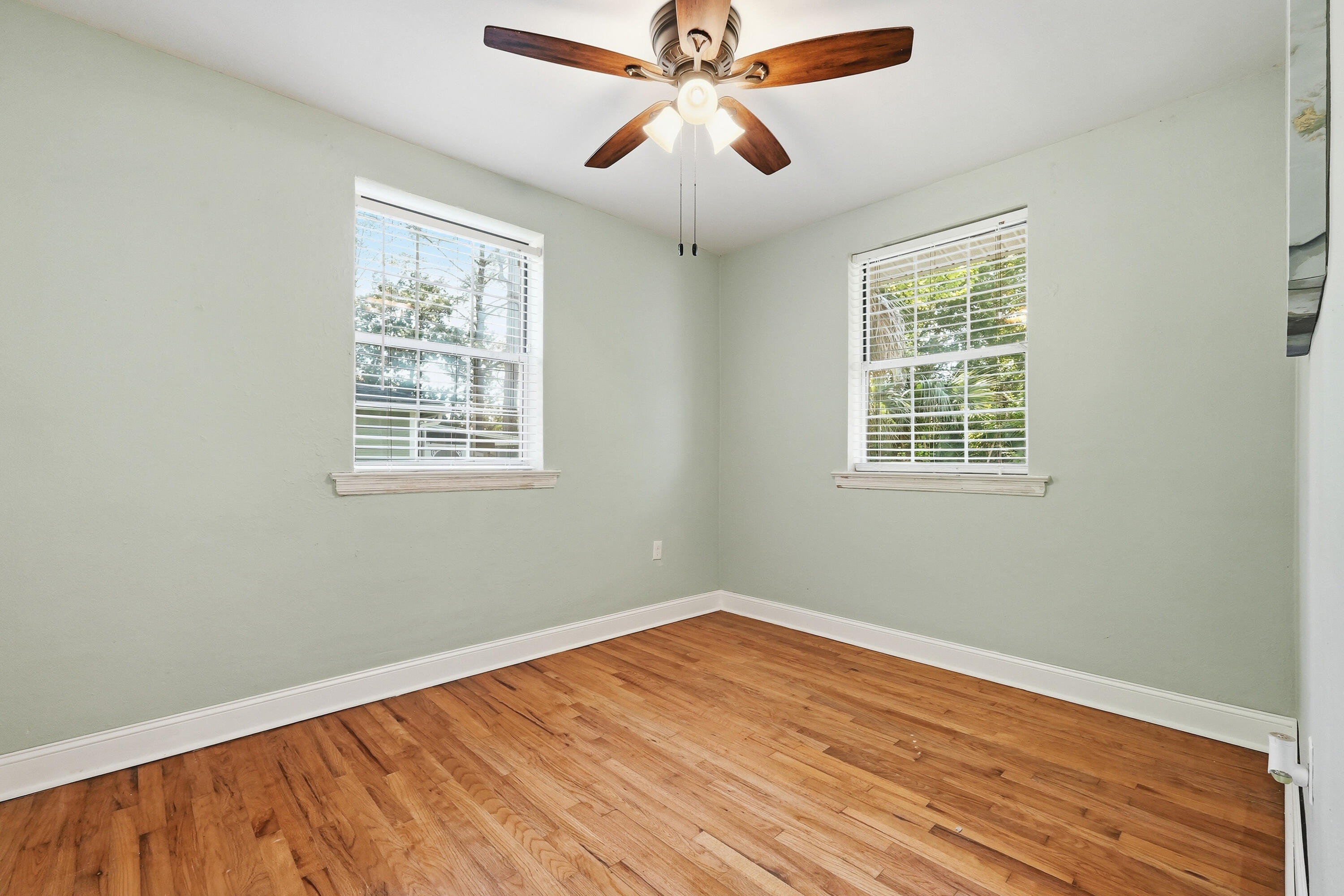 GARNIERS BEACH - Residential