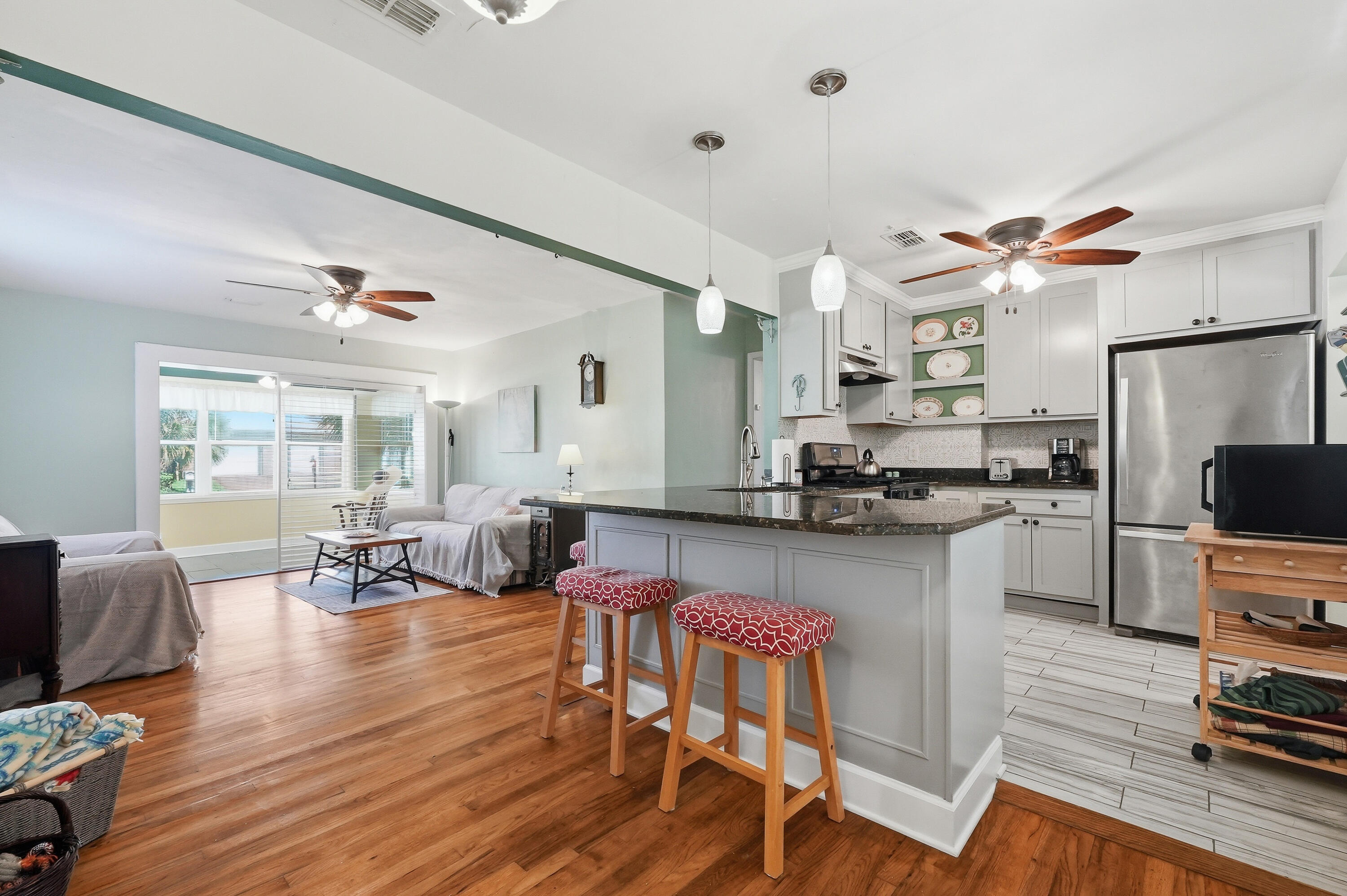 GARNIERS BEACH - Residential