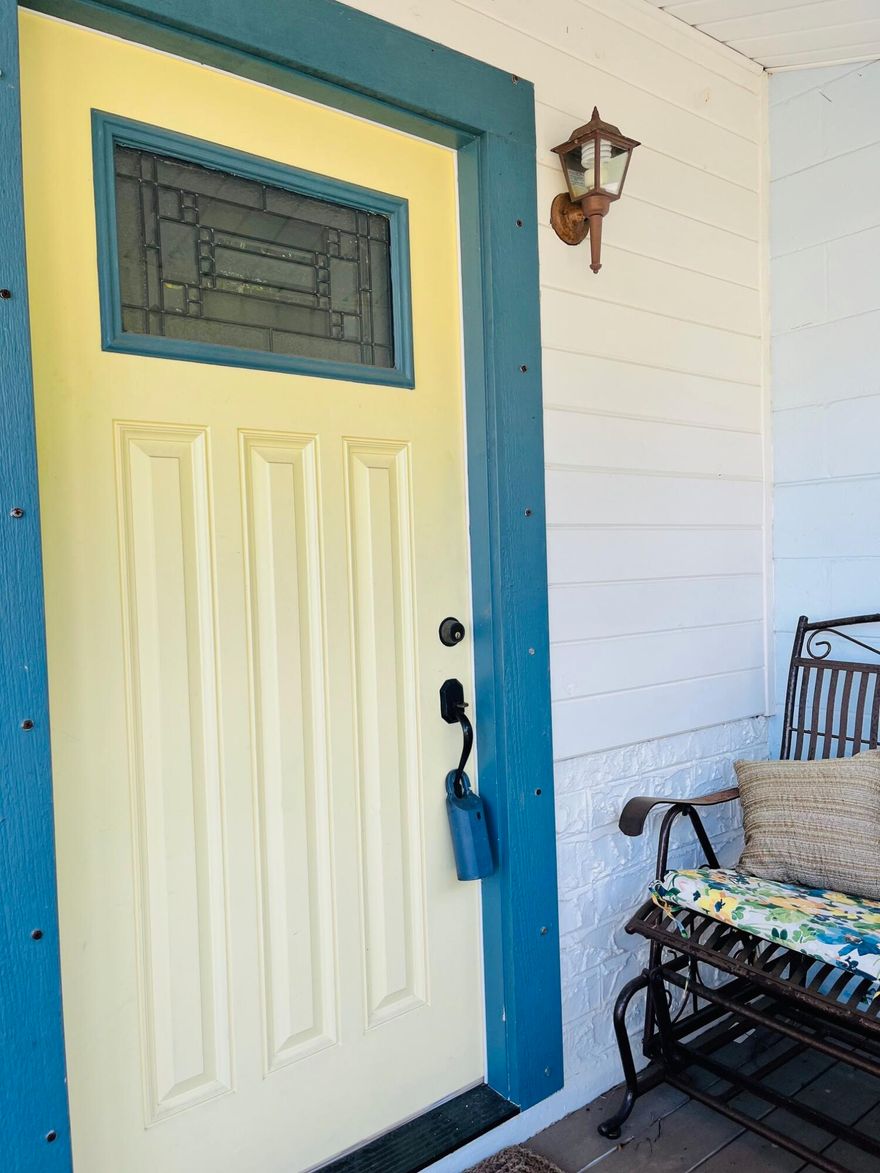 This Florida Cottage will be your piece of paradise!  Just steps away from Garniers Beach Park on the bay.  You'll enjoy the beach, swimming, a park, fishing, and a boat launch!  Plus, you're only 3 miles to the beautiful beaches of Okaloosa Island!  When you're not enjoying the water, you'll be enjoying this sweet cottage.  The 2016 renovation updated this home and original hardwood floors bring authentic charm and character too.  The sweet and sunny sitting room greets you with a welcome smile when you step inside.  The open living, dining and kitchen area make everyday a breeze.  Have a seat at the granite countertop breakfast bar.  Sip some tea and chat while the cook is trying out a new recipe on the gas stove. Step out back for a BBQ, s'mores or some cornhole.