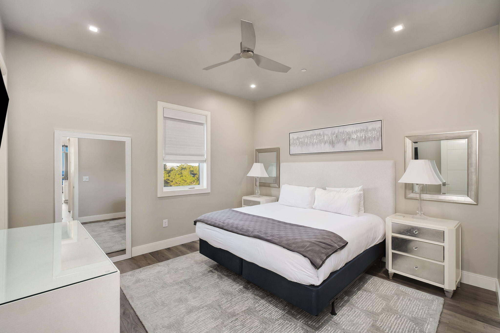 CREST DEVELOPMENT - Residential