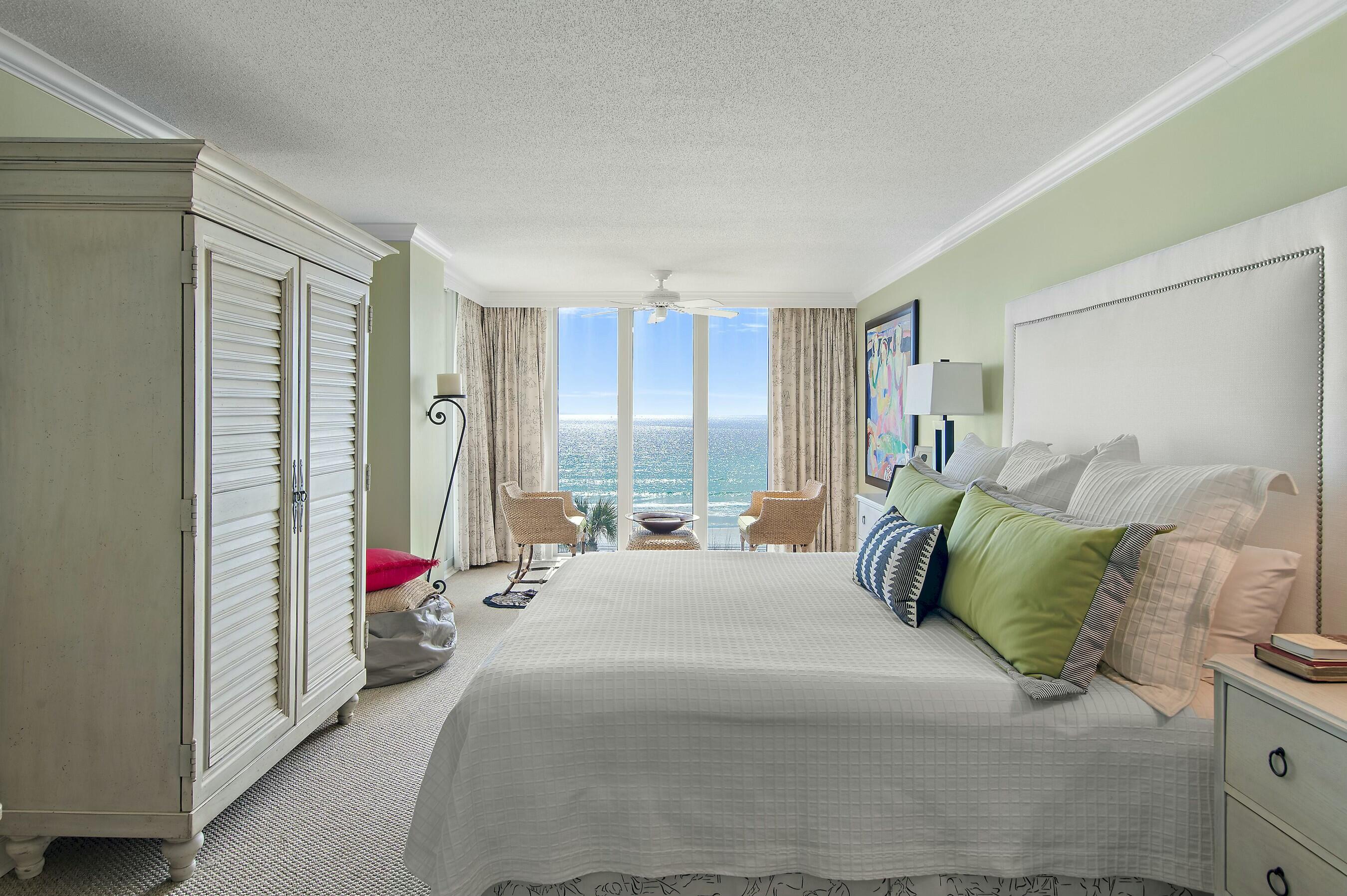 GULFSHORE CONDO - Residential