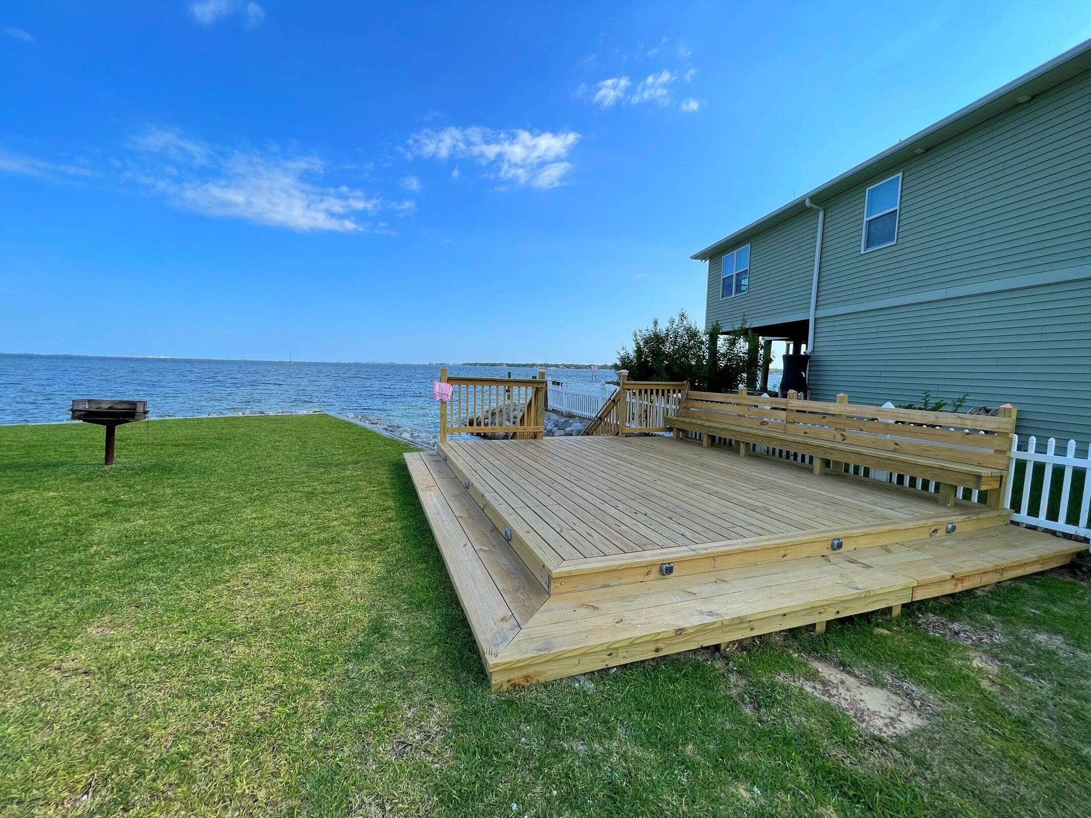 FINISTERRA CONDO - Residential