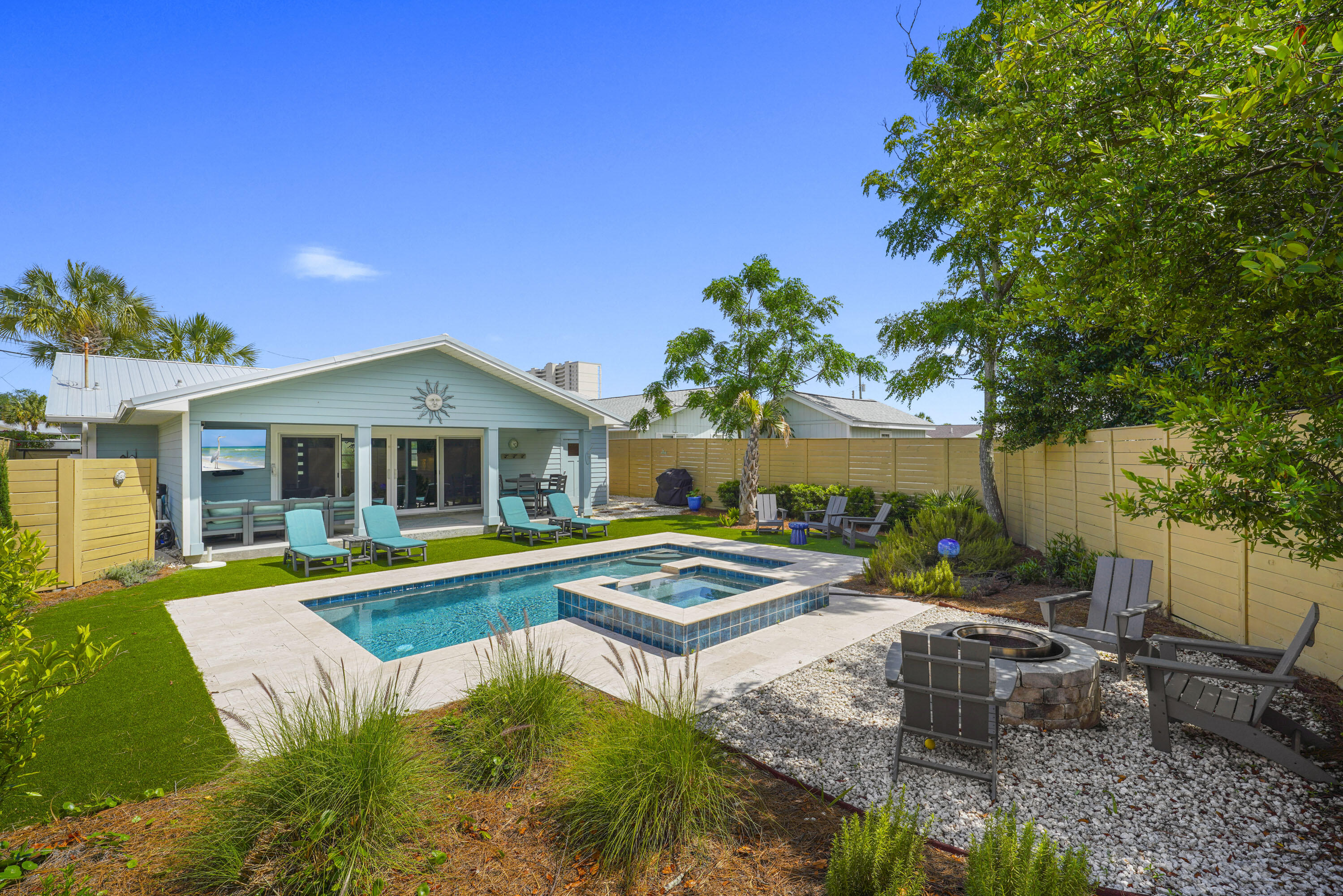 OPEN SANDS - Residential