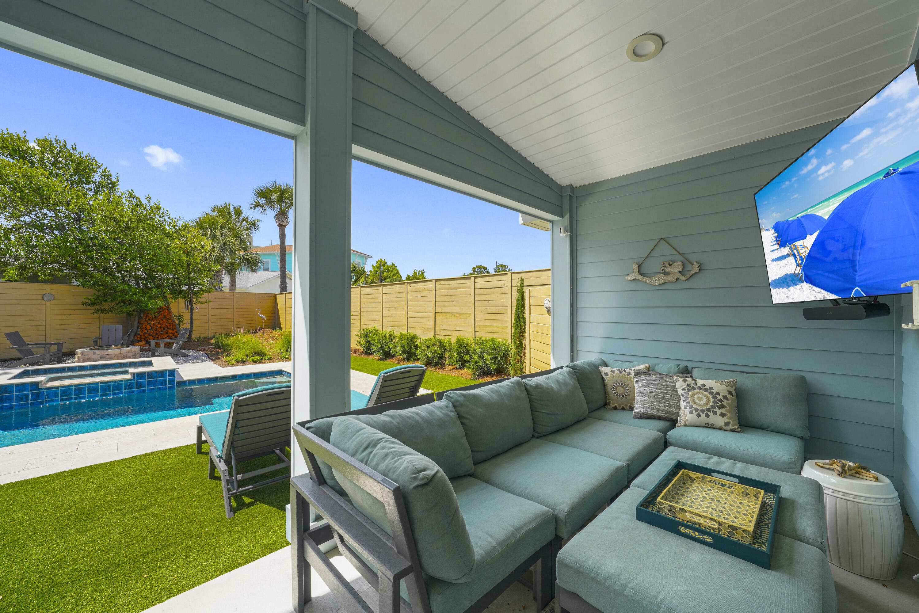 OPEN SANDS - Residential