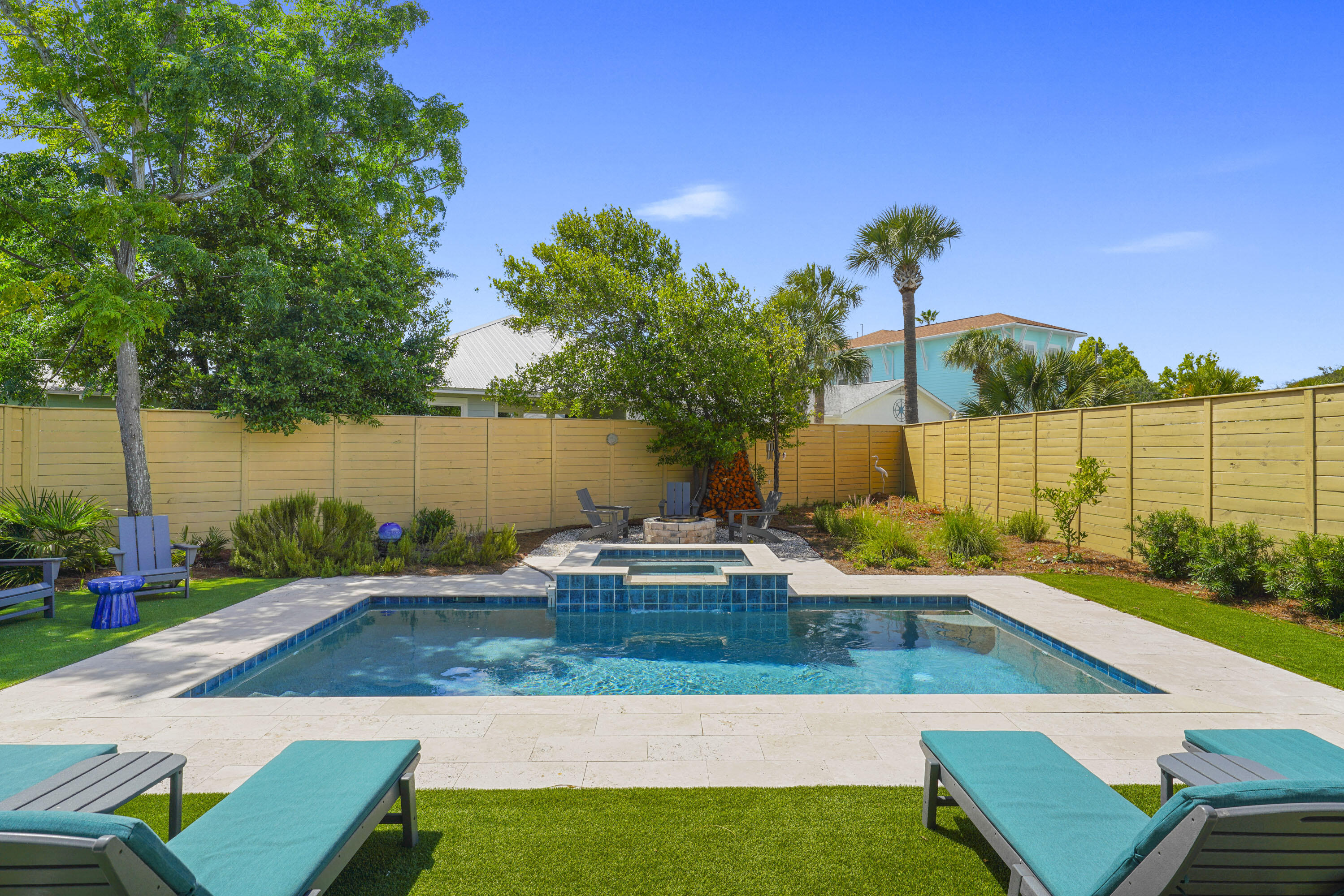 OPEN SANDS - Residential