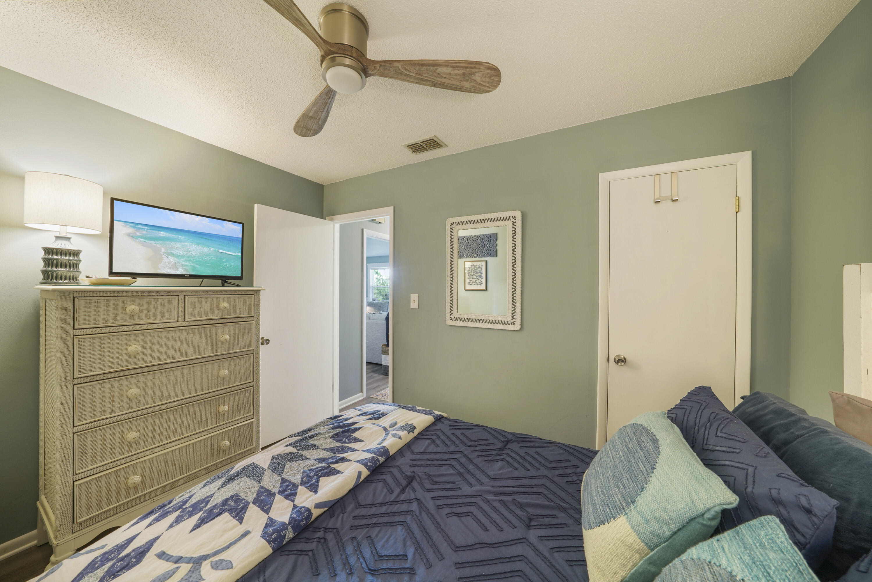 OPEN SANDS - Residential