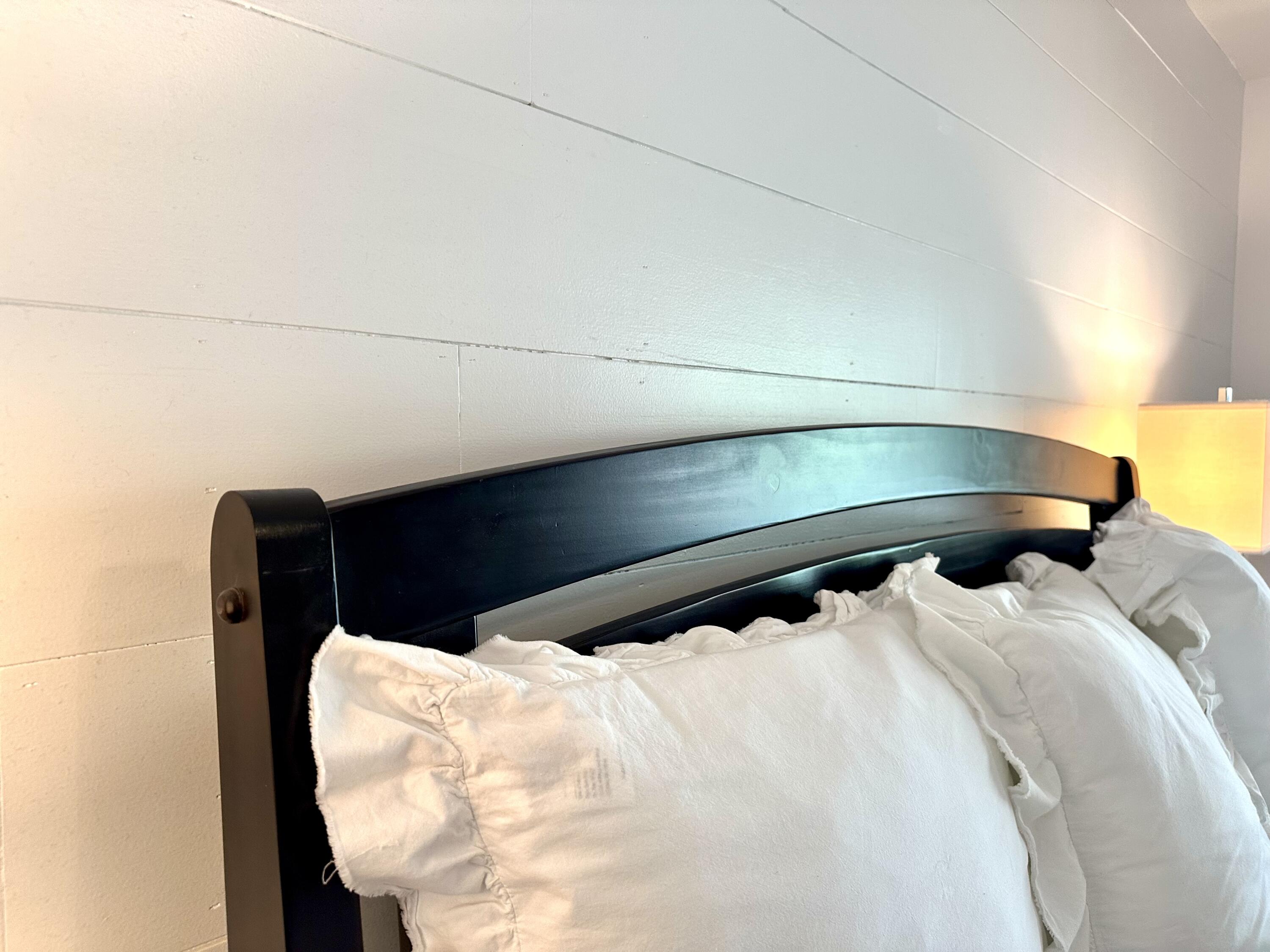 WINDMEADOWS - Residential