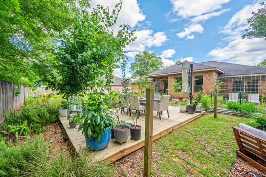 WINDMEADOWS - Residential