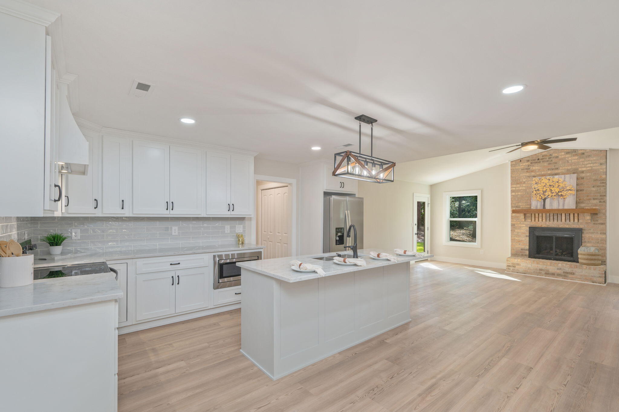 Rocky Bayou Estates - Residential