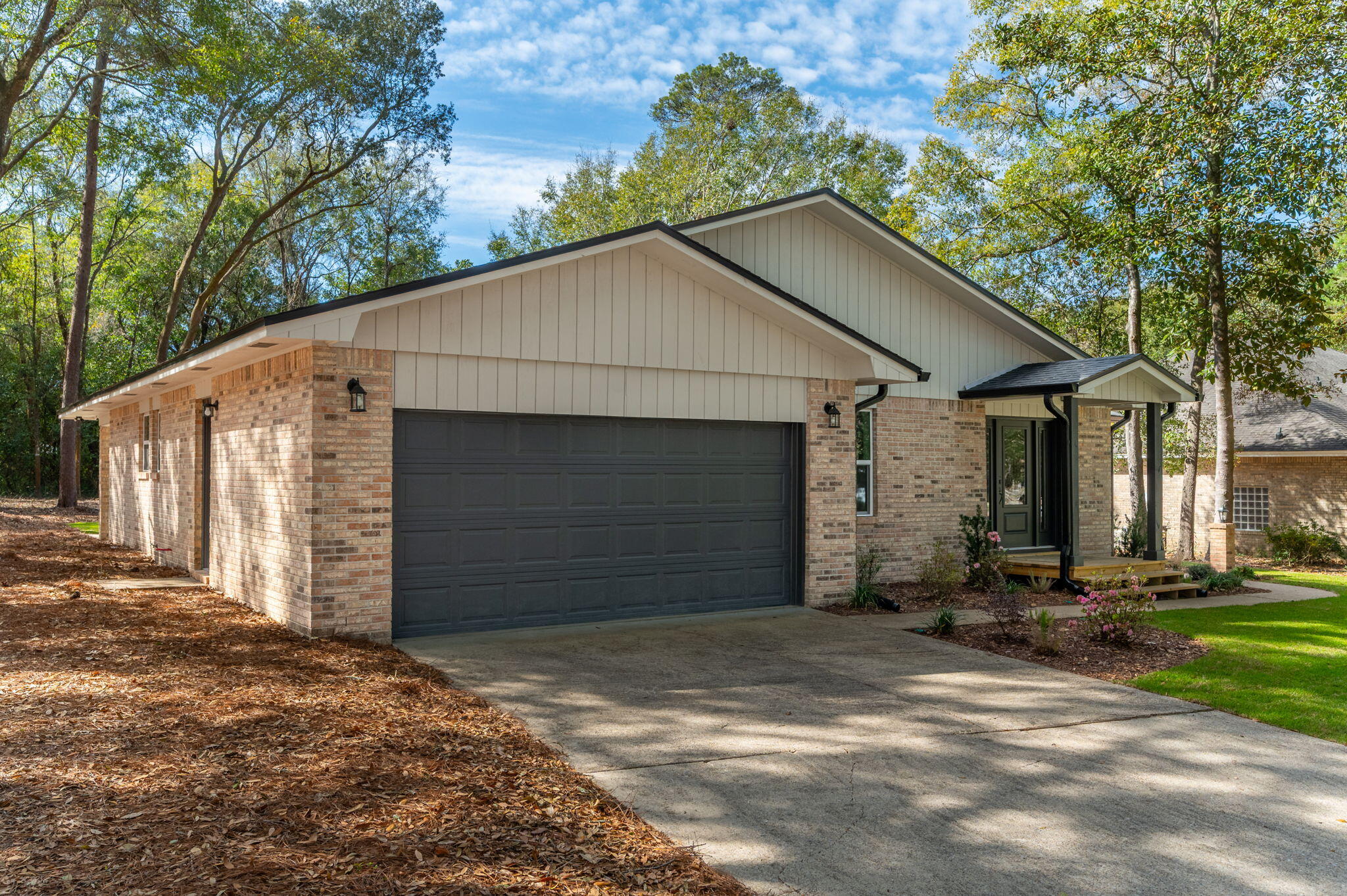 Rocky Bayou Estates - Residential