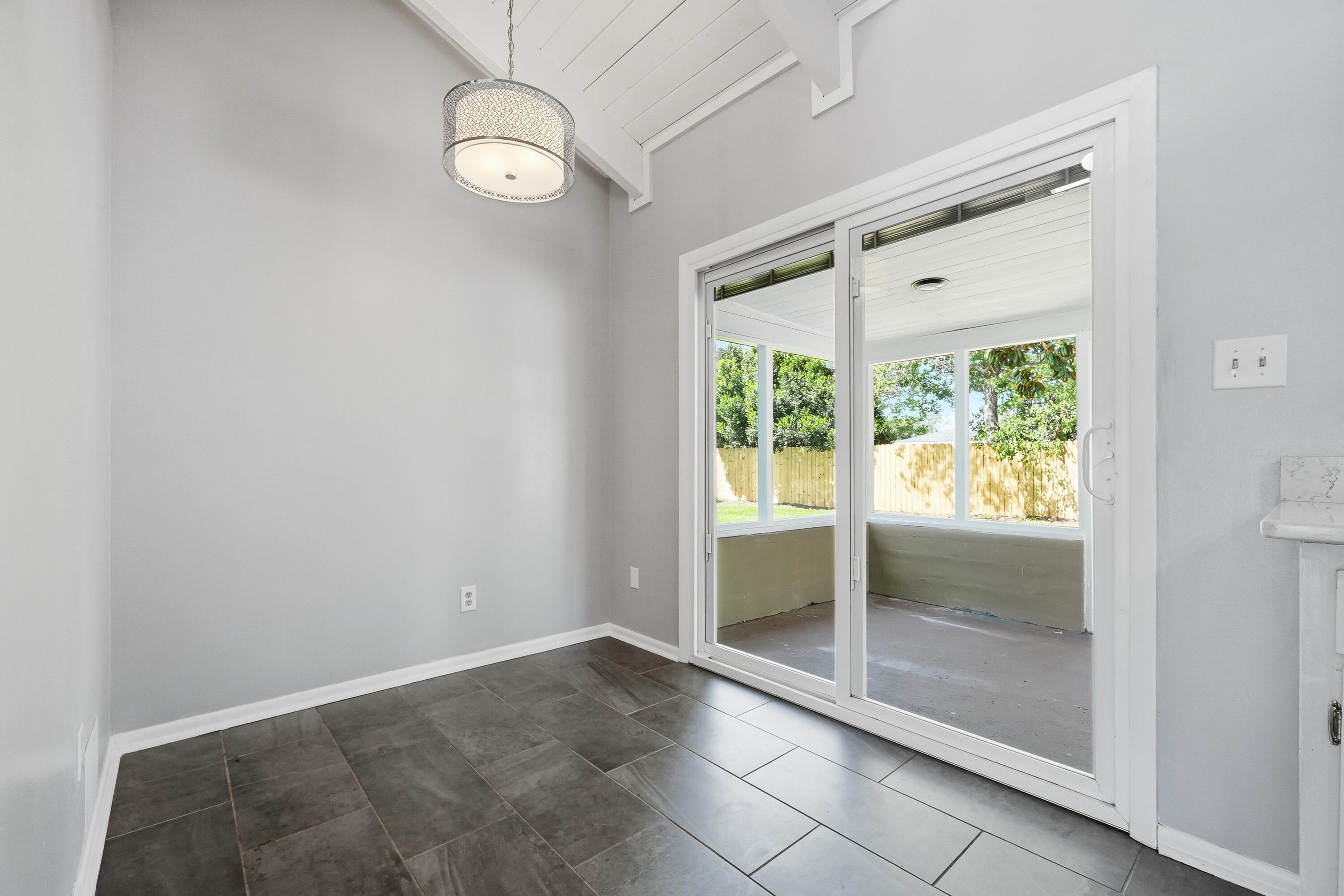 GULF MANOR S/D - Residential