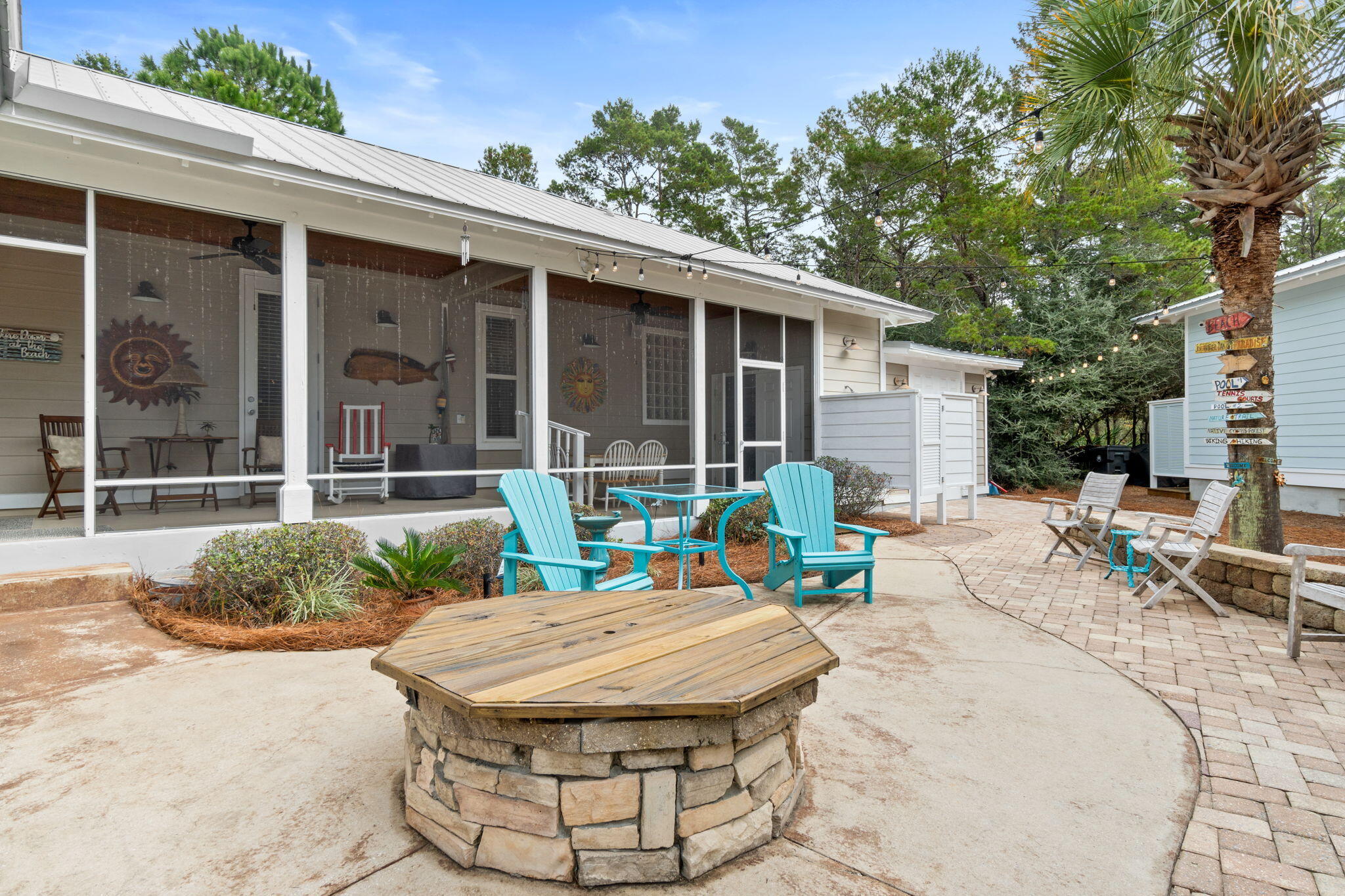 CASSINE VILLAGE - Residential