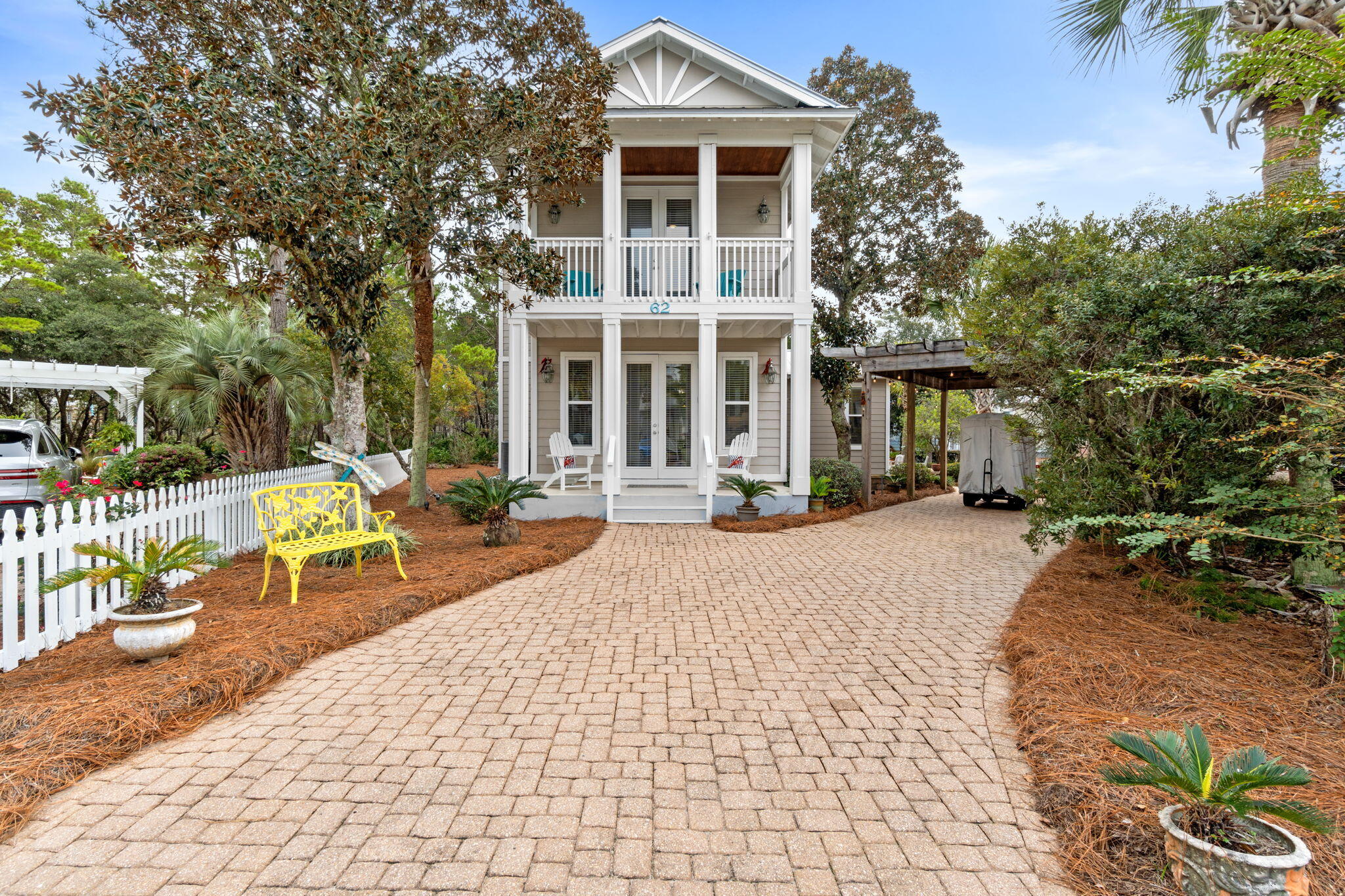 CASSINE VILLAGE - Residential