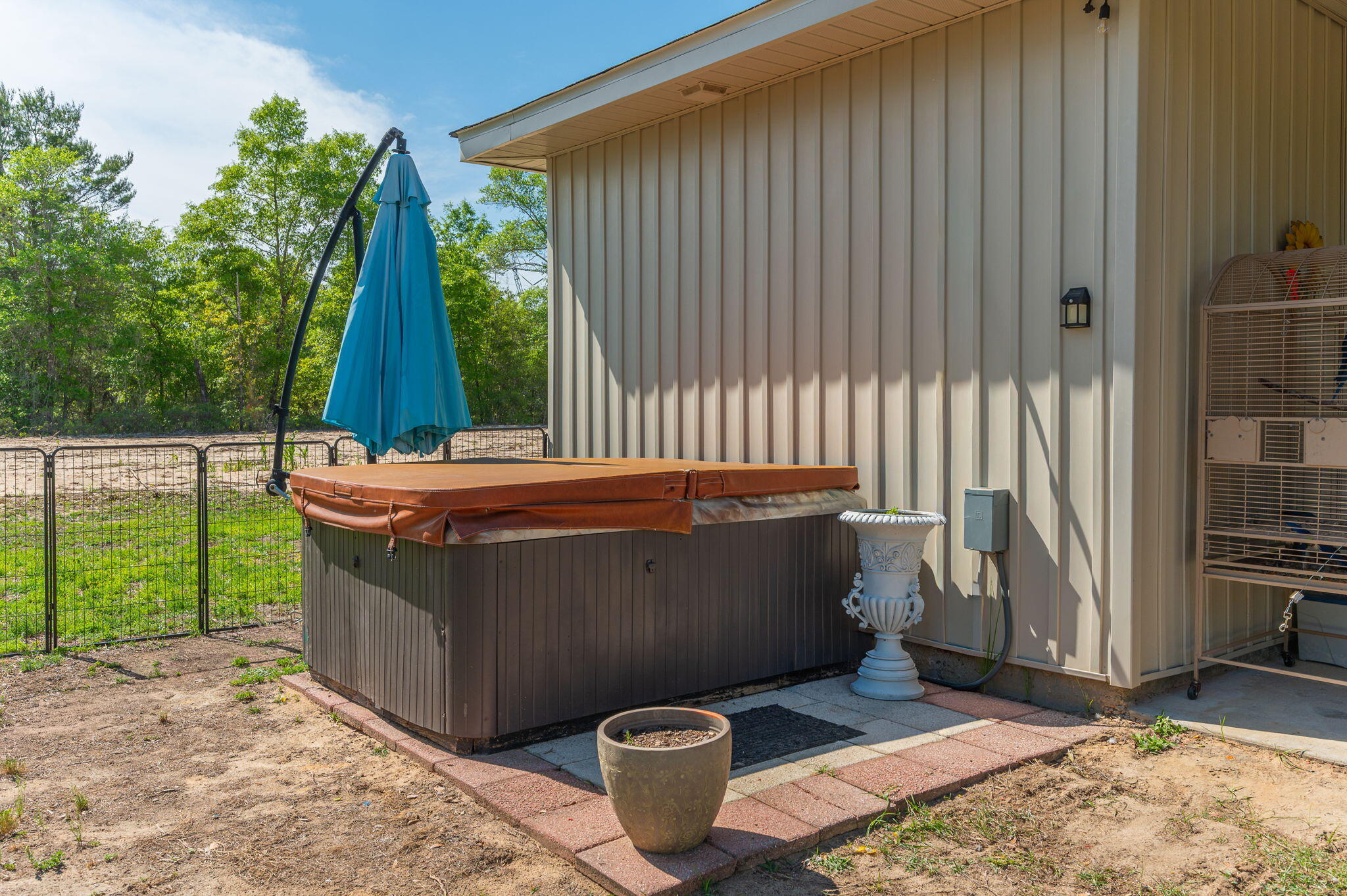 OAKWOOD HILLS - Residential Lease