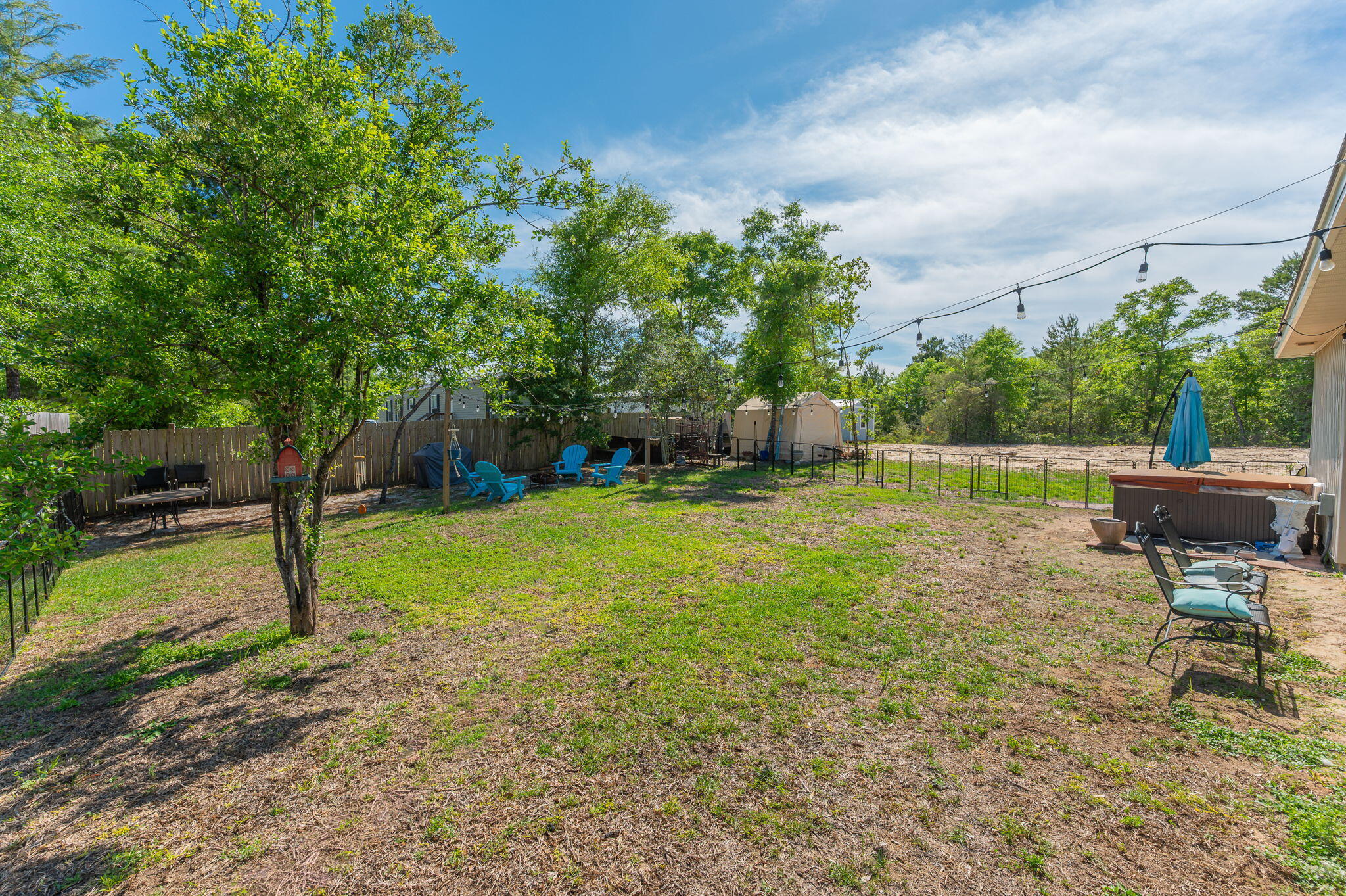 OAKWOOD HILLS - Residential Lease