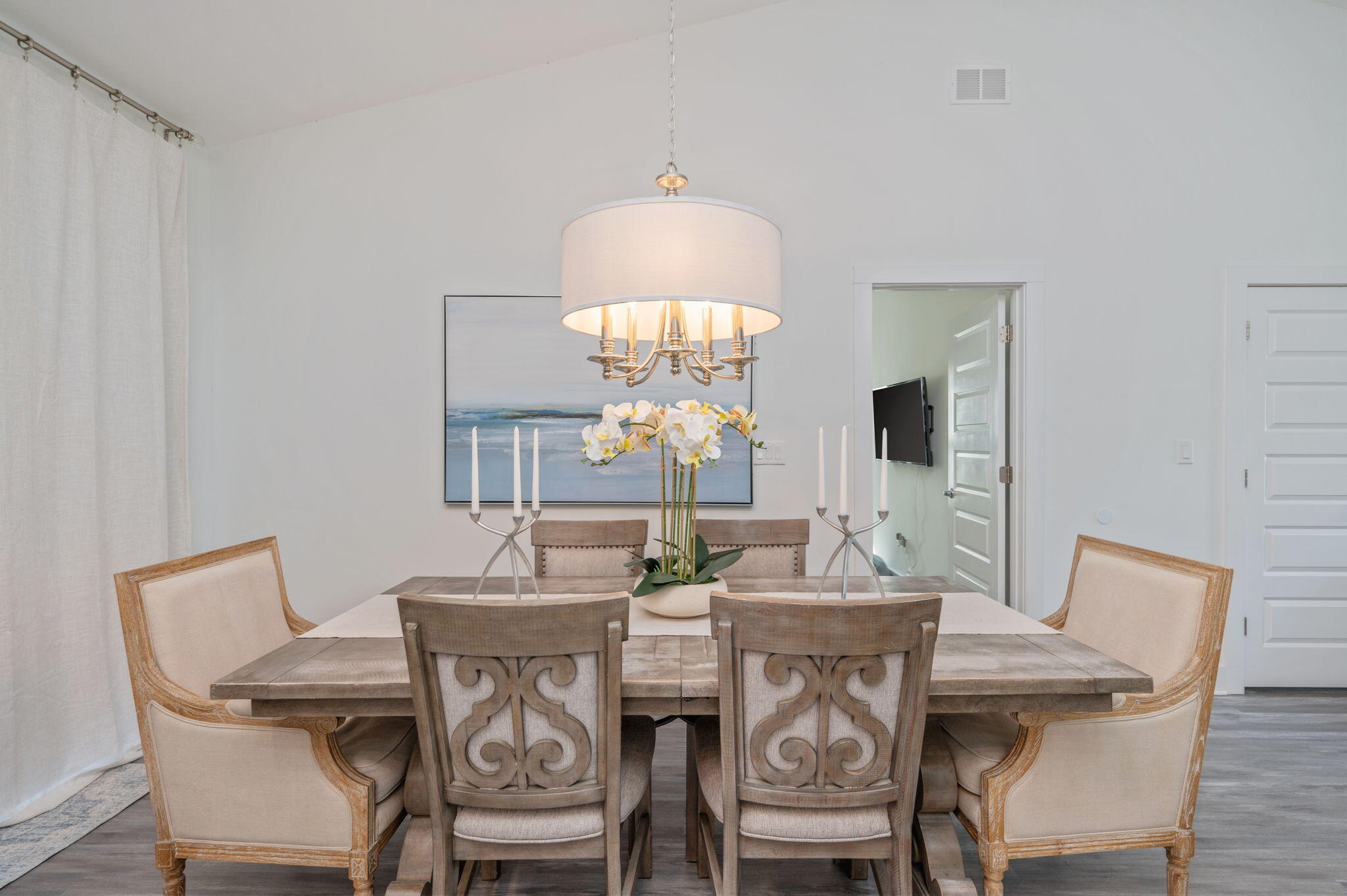 OAKWOOD HILLS - Residential Lease