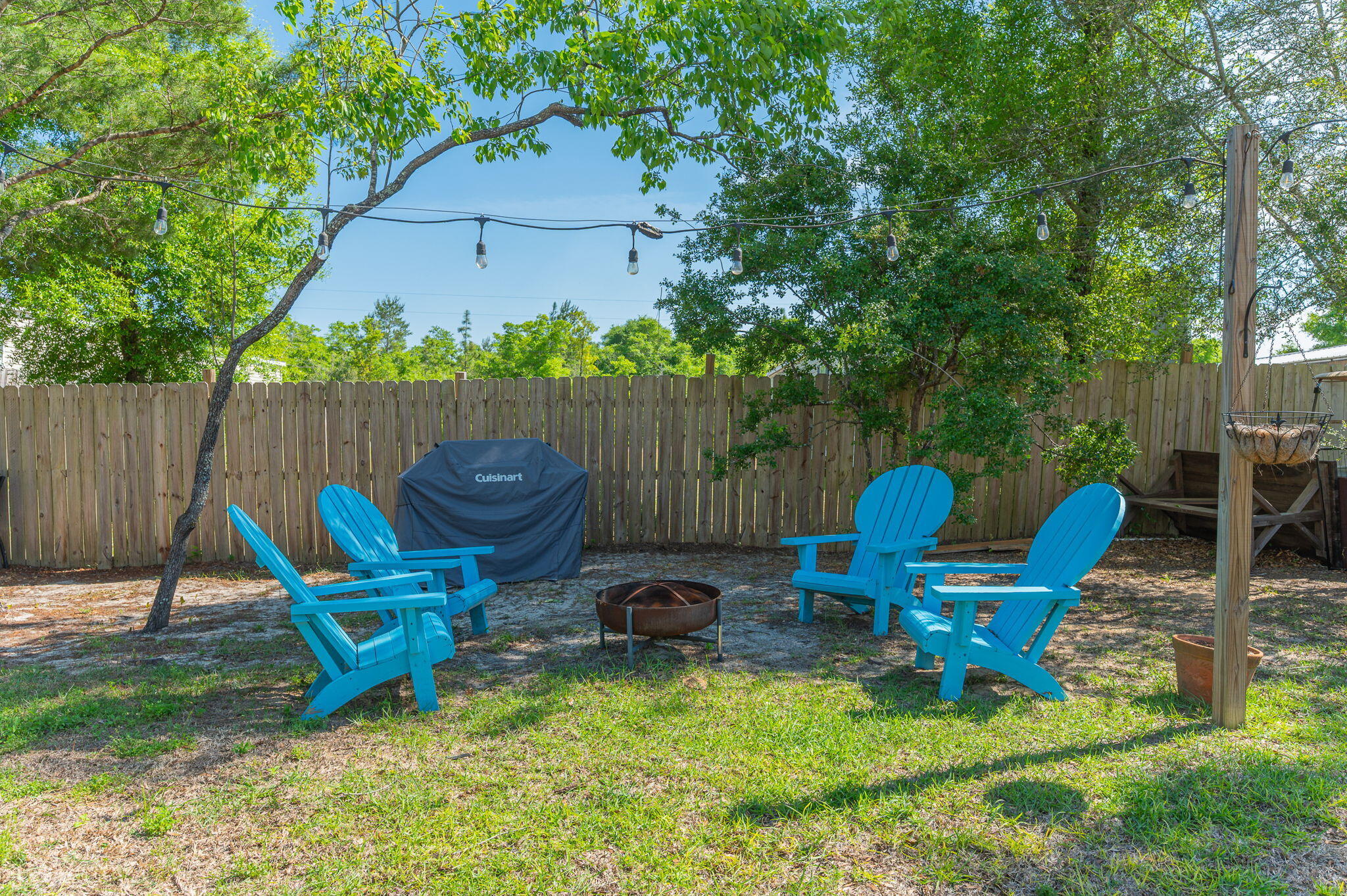 OAKWOOD HILLS - Residential Lease