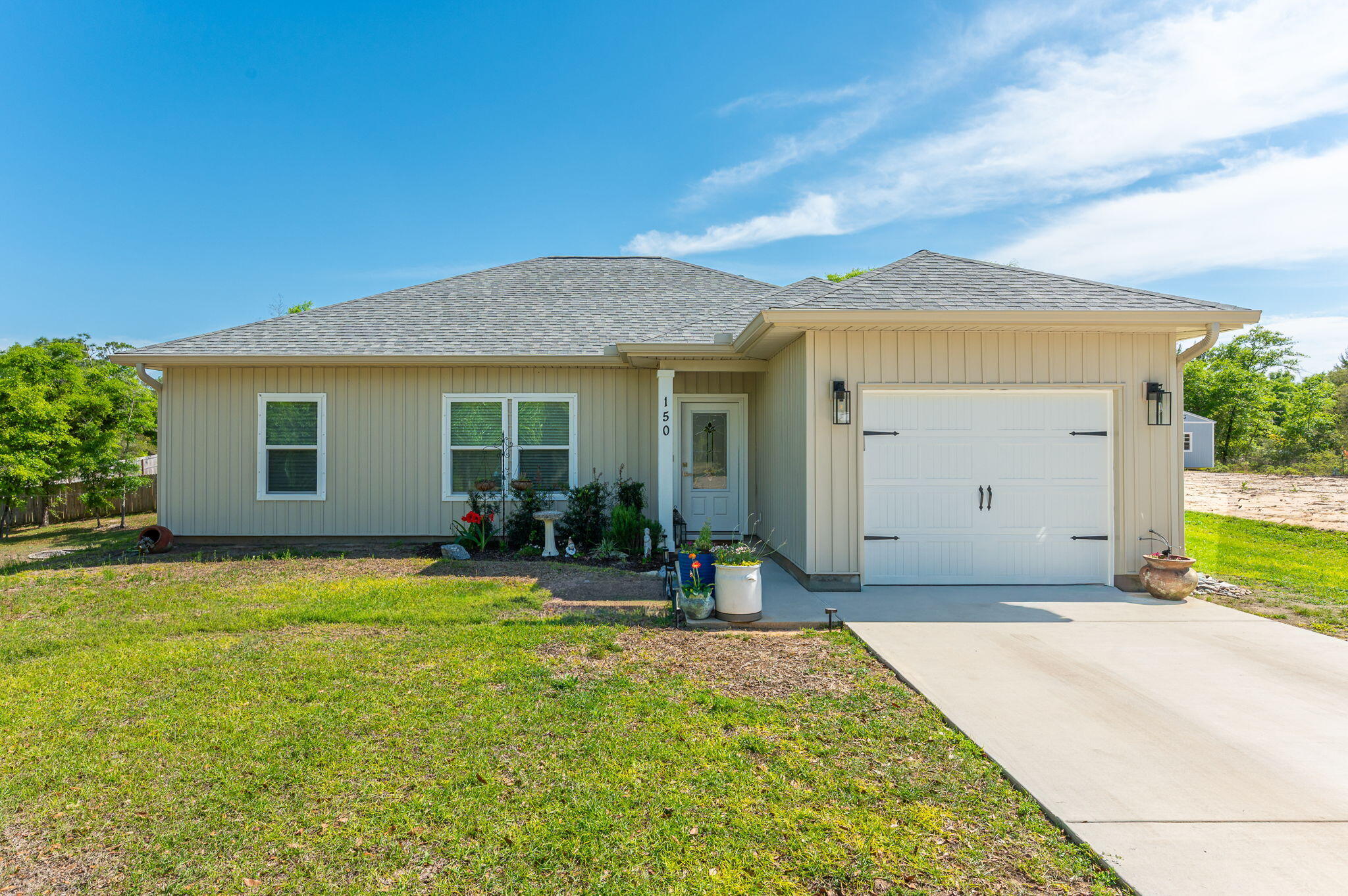 OAKWOOD HILLS - Residential Lease