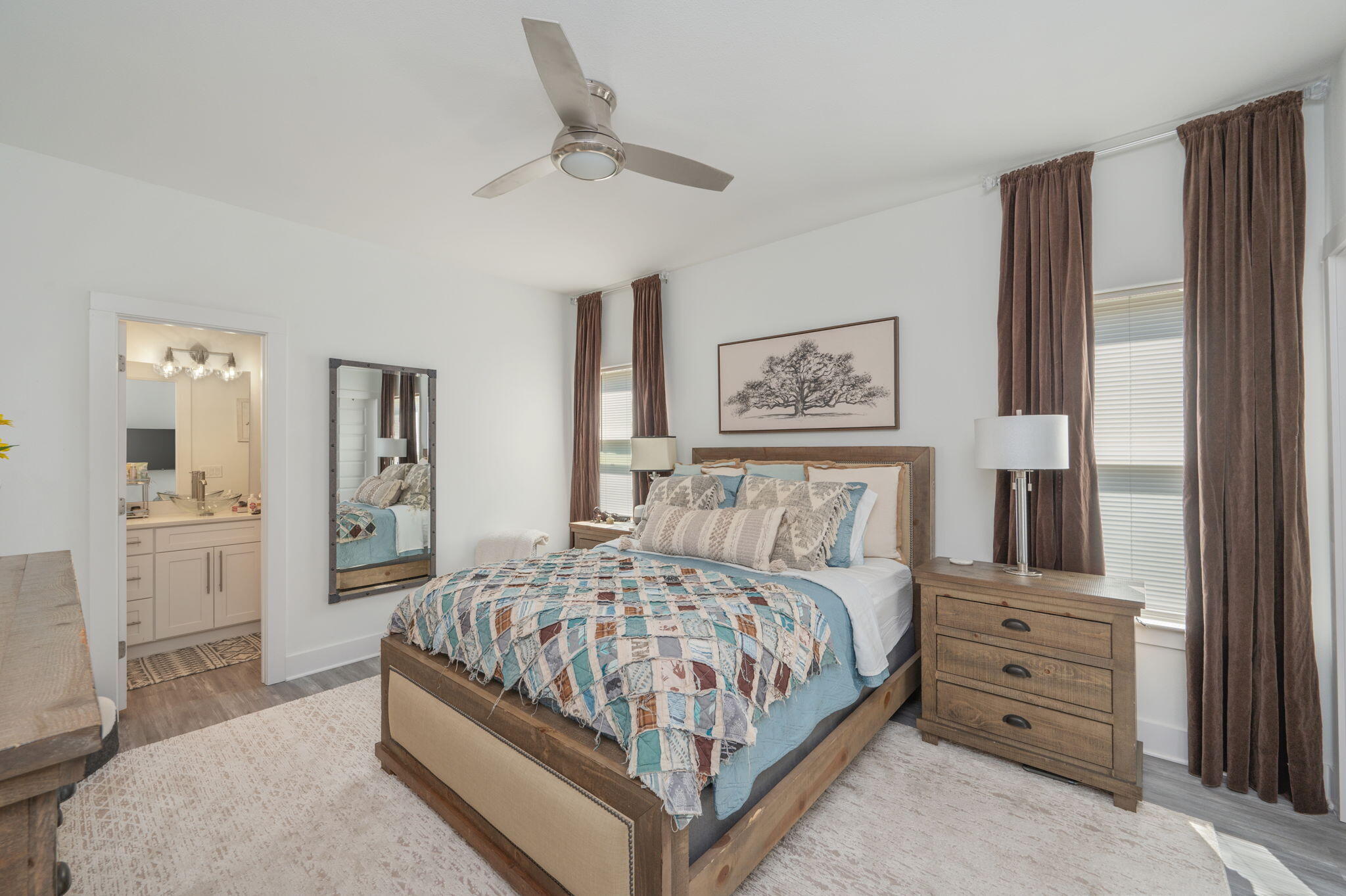 OAKWOOD HILLS - Residential Lease