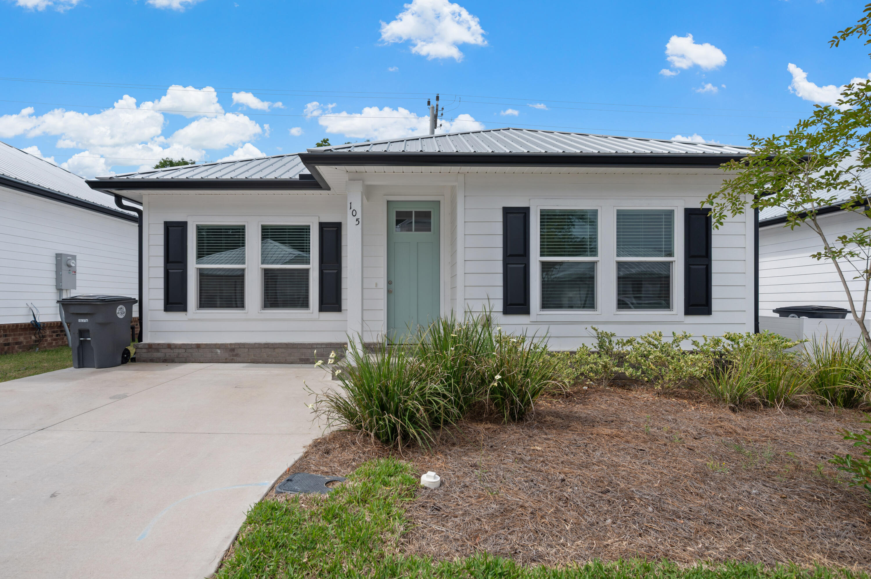 KAKE COTTAGES - Residential