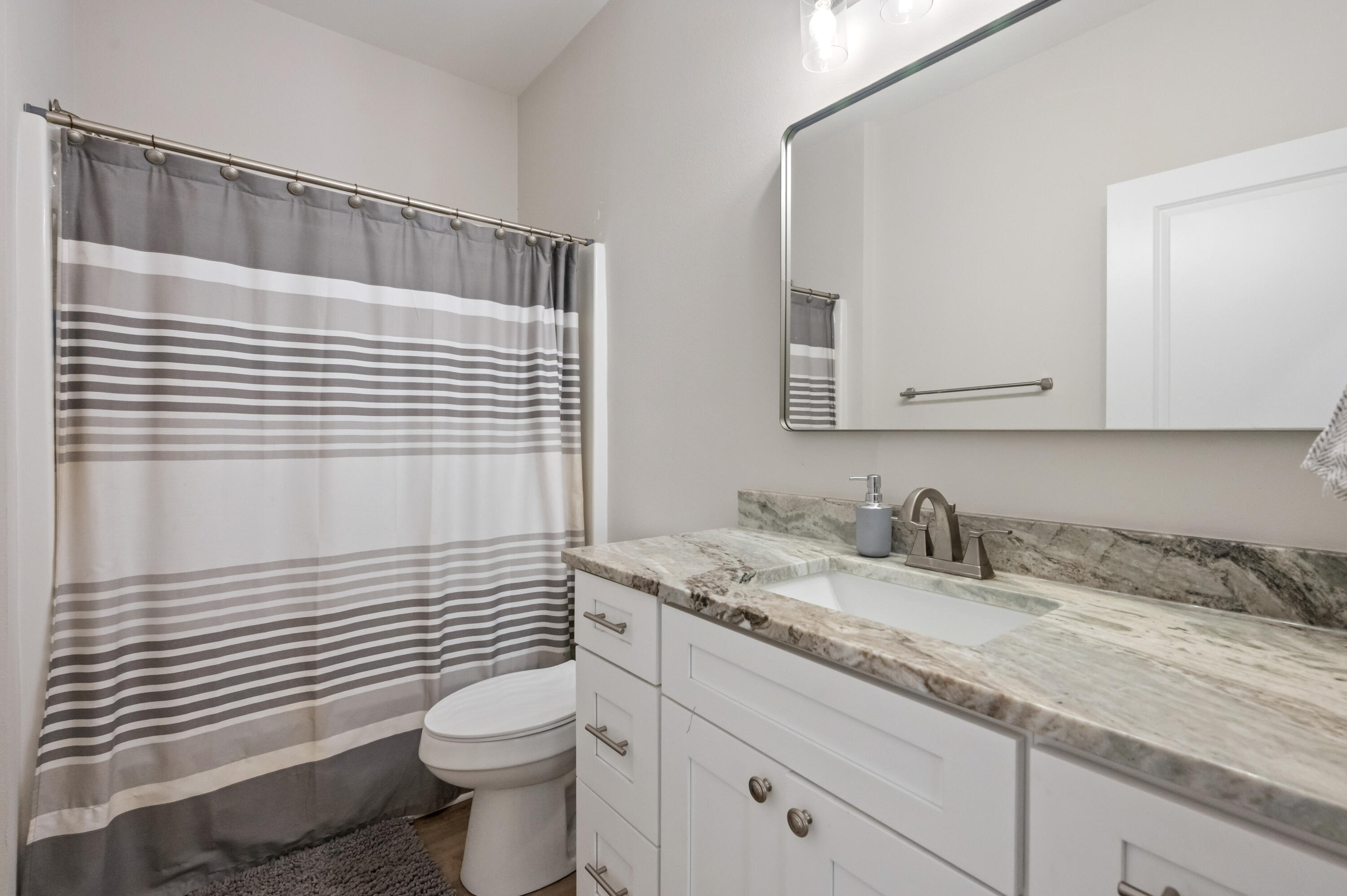 KAKE COTTAGES - Residential