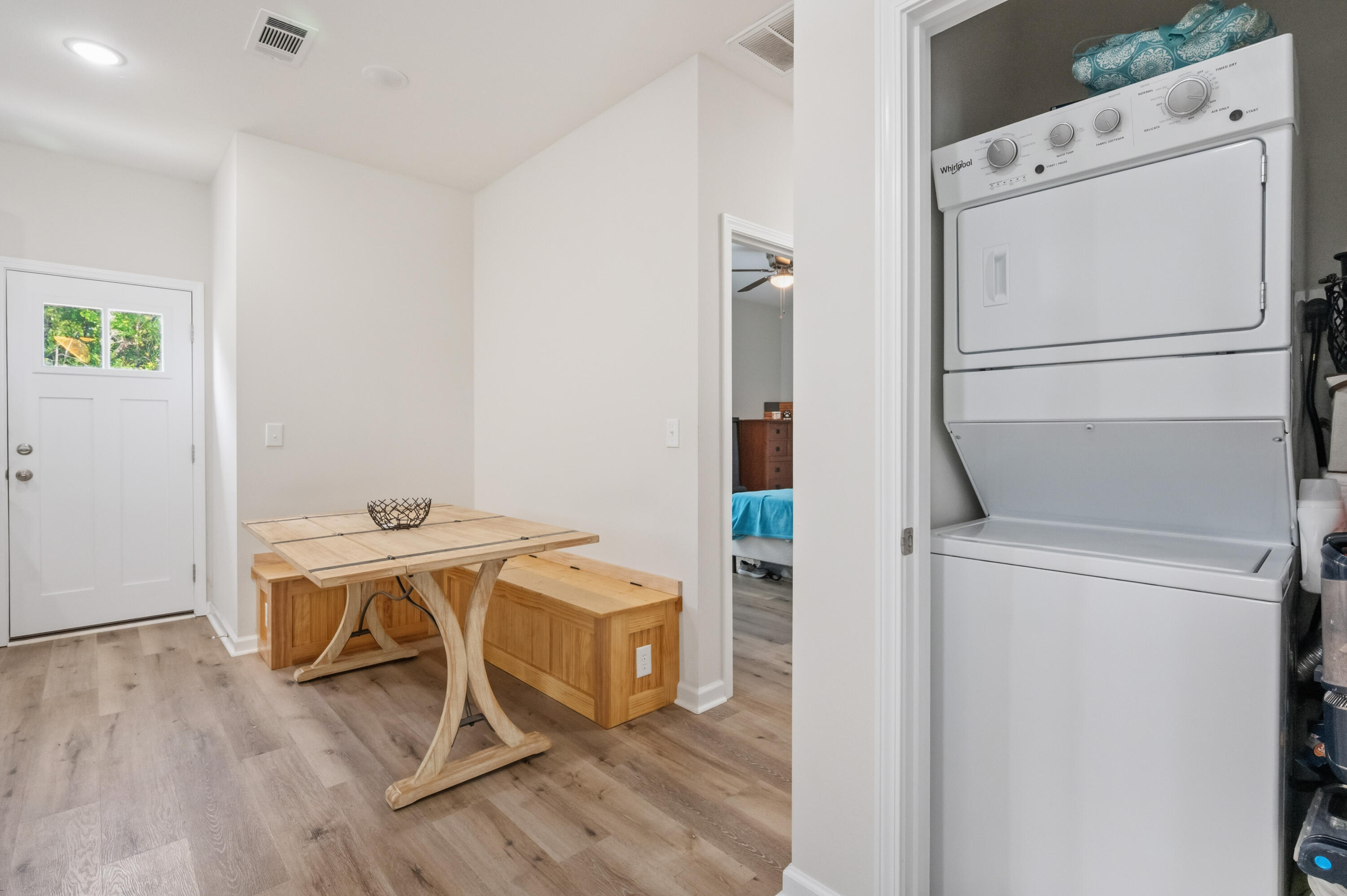 KAKE COTTAGES - Residential