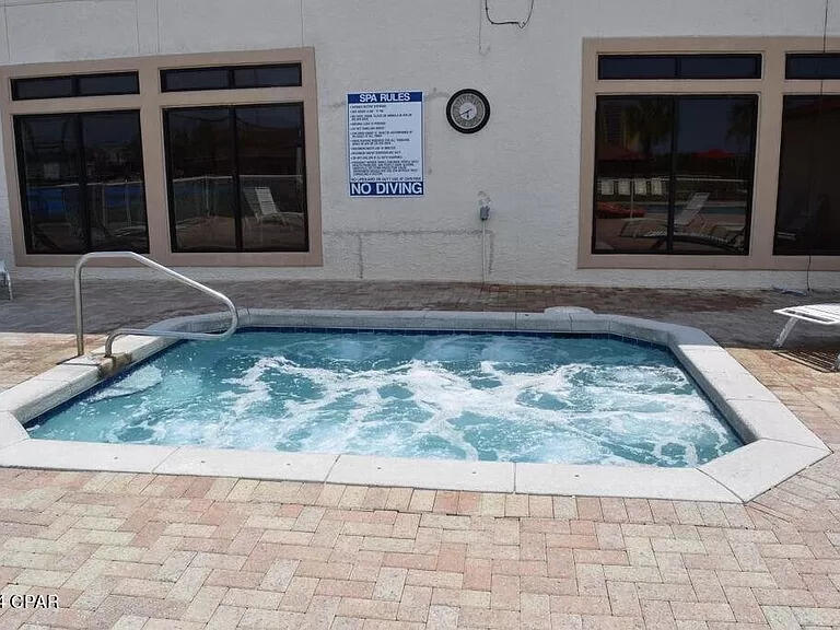 HORIZON SOUTH 1 CONDO - Residential