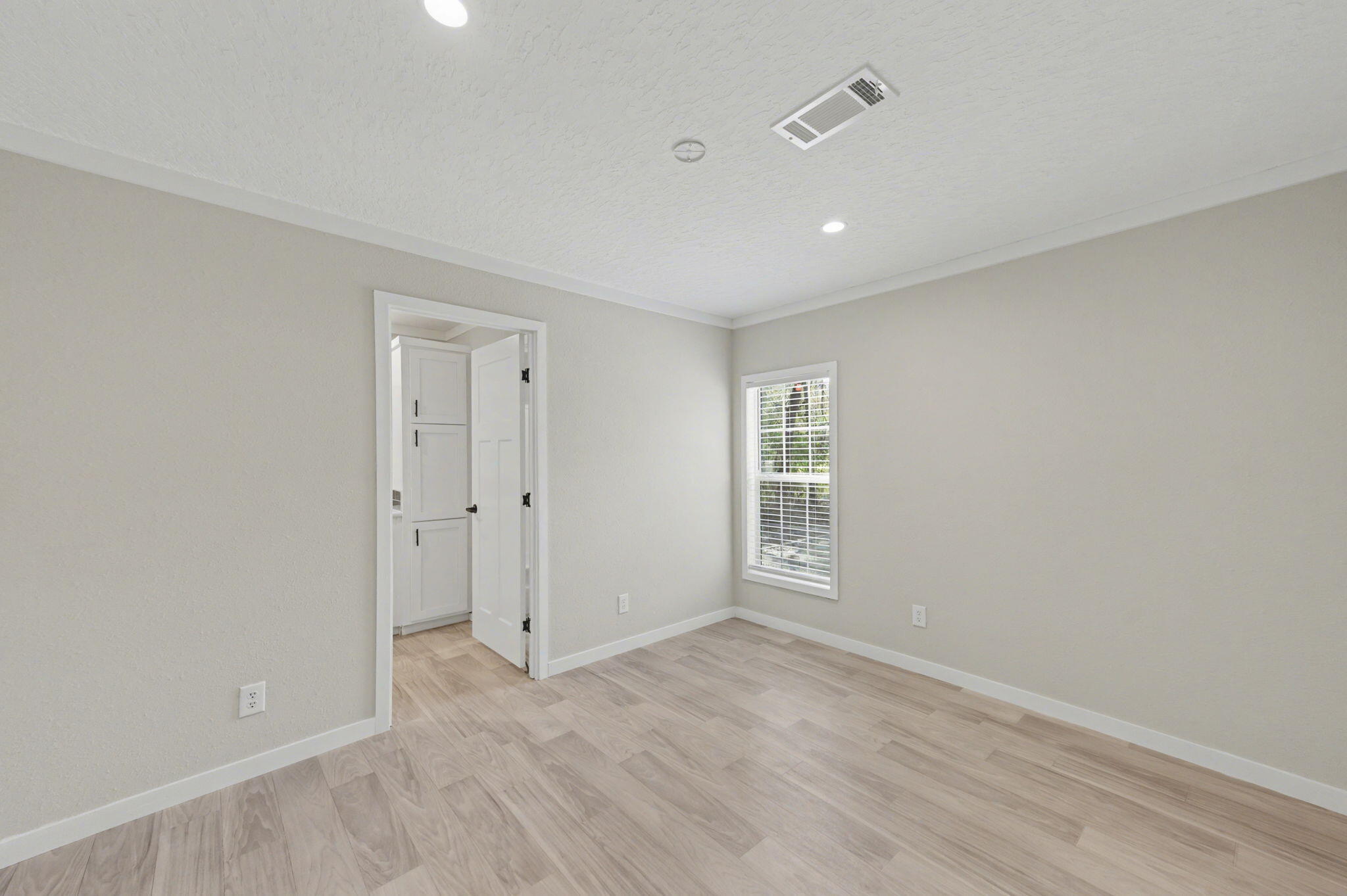 LAKE JUNIPER ESTATES UNIT 3 - Residential