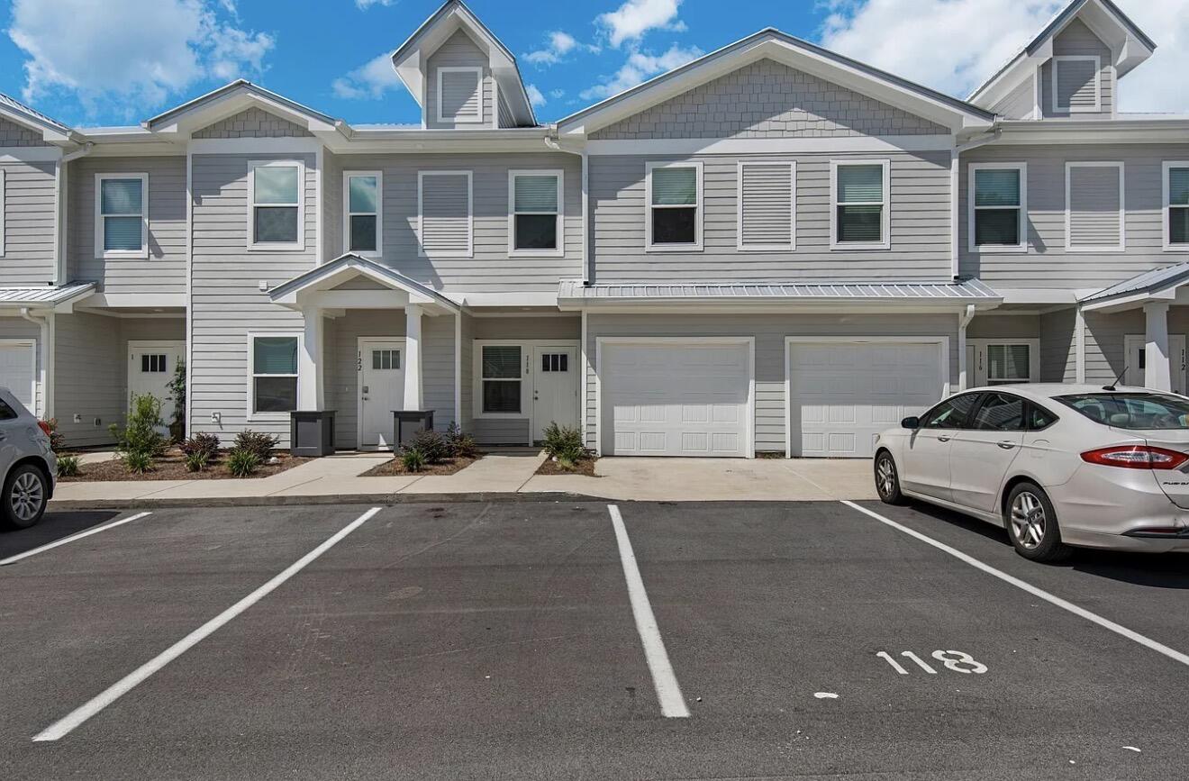 VERANDAS OF FREEPORT, THE - Residential