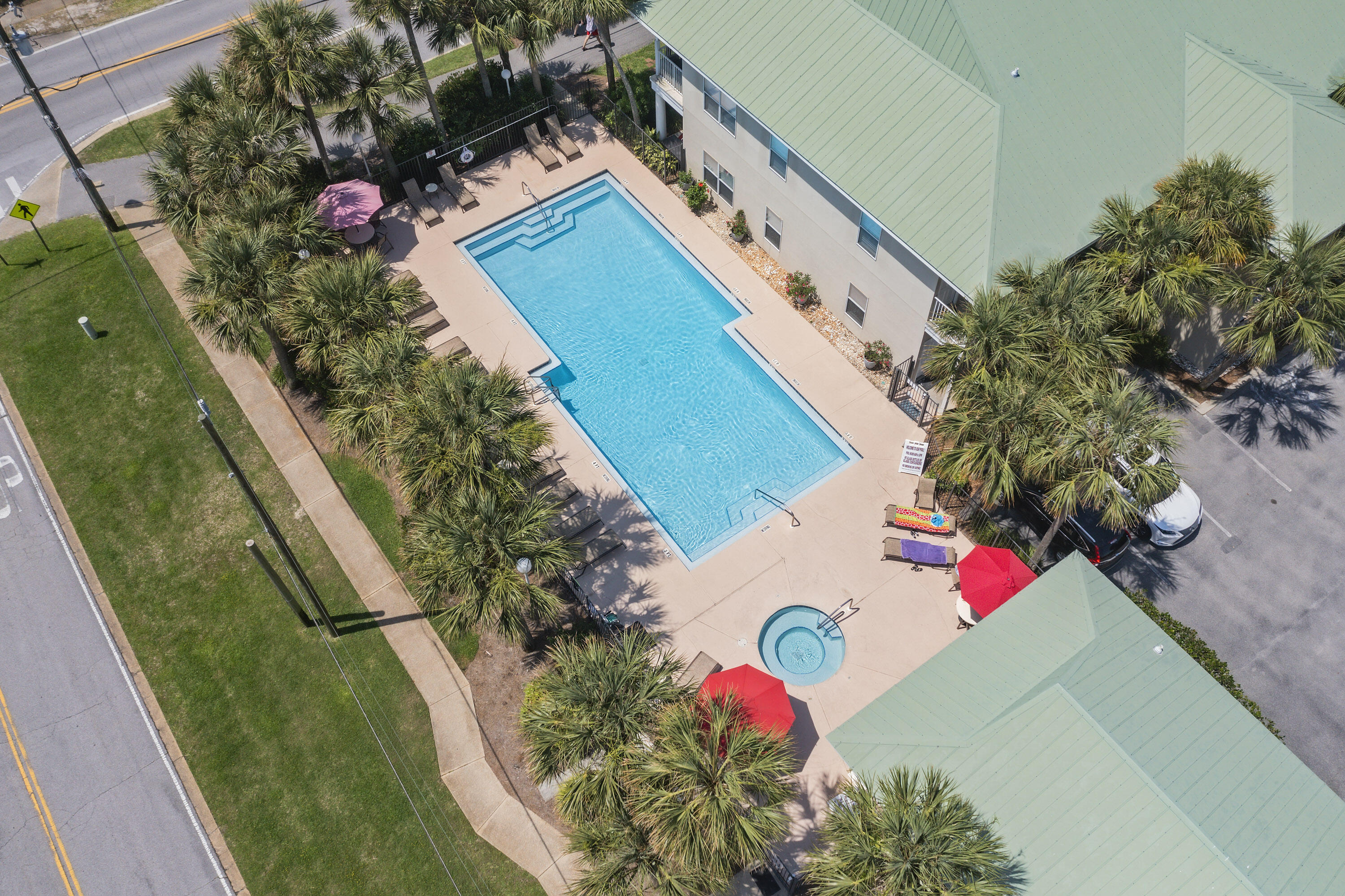 CARIBBEAN DUNES PH 2 - Residential