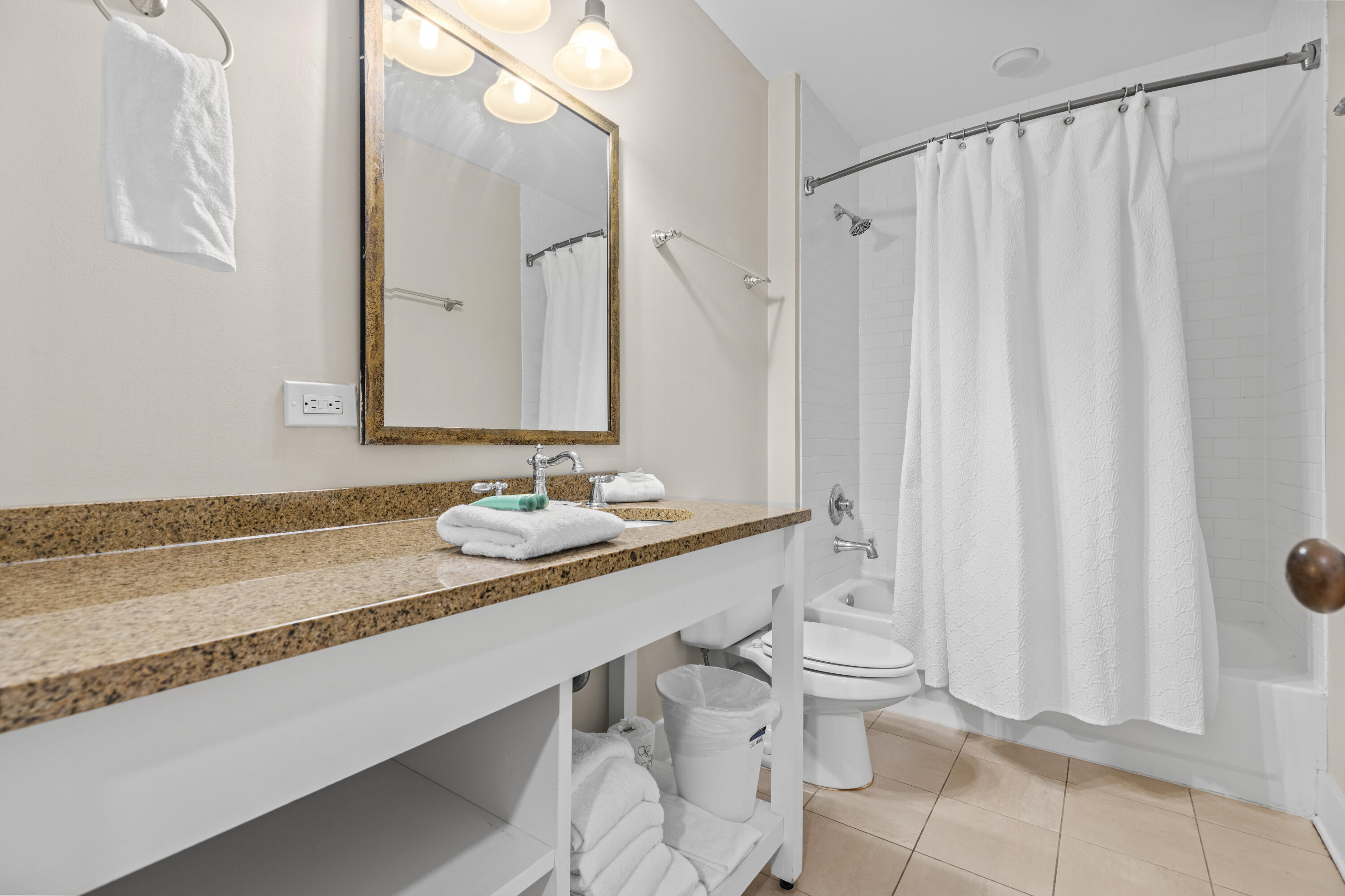 REDFISH VILLAGE - Residential