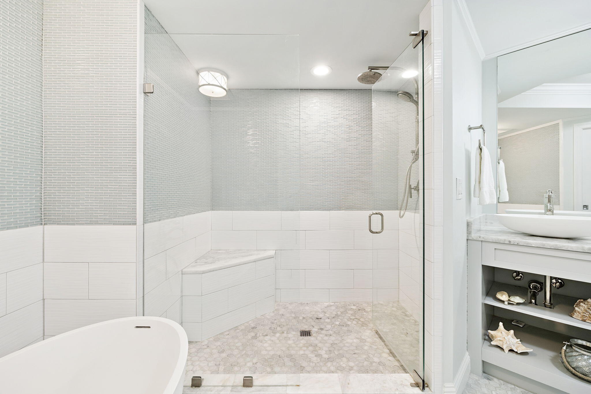 ONE BEACH CLUB DRIVE - Residential