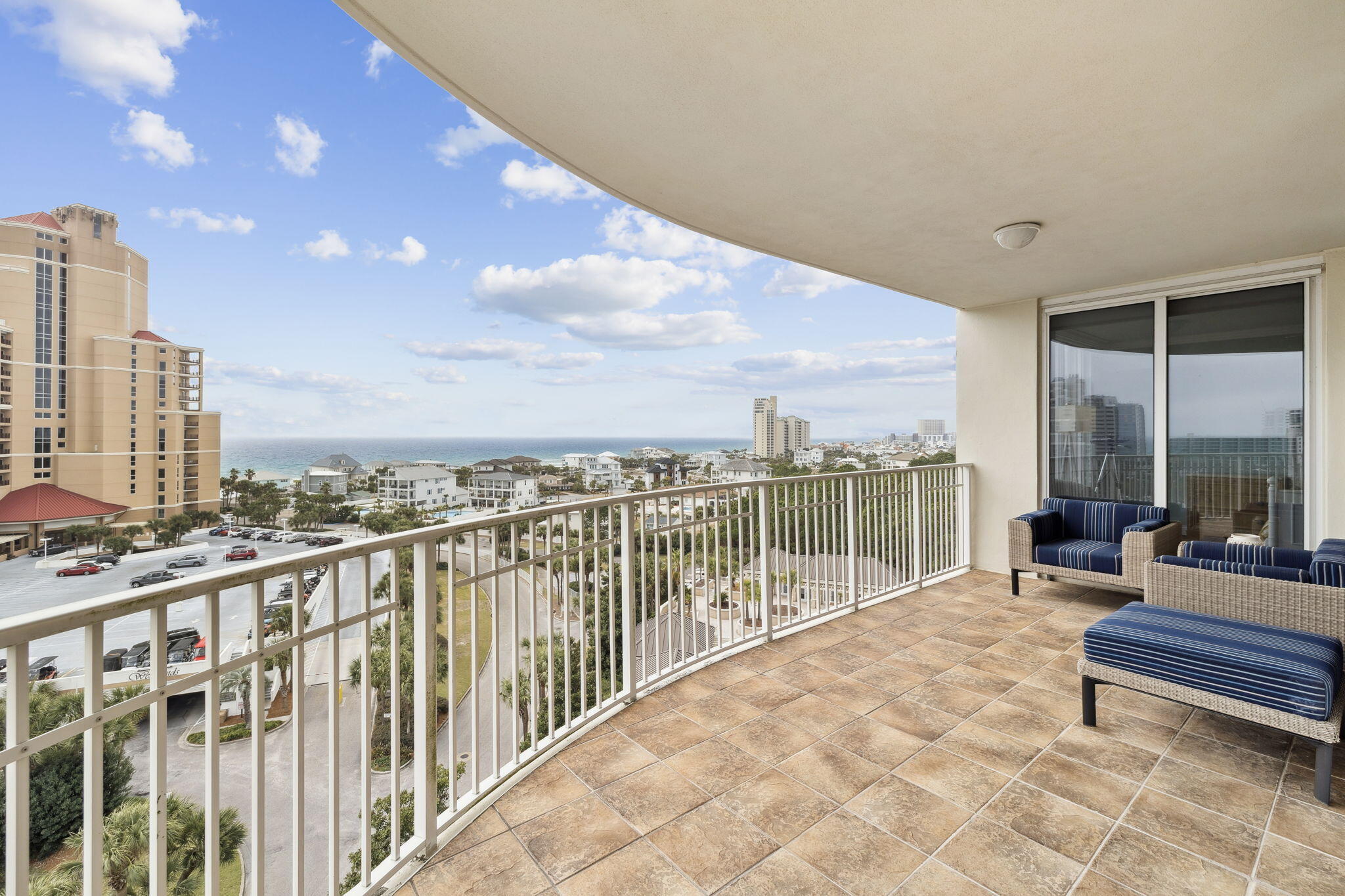 ONE BEACH CLUB DRIVE - Residential